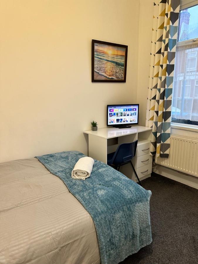 Aparthotel Lovely Town House 1 *