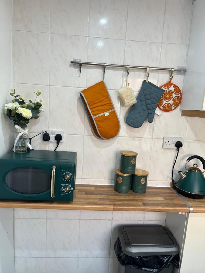 Monk's Private En-suite Cv1 * Coventry