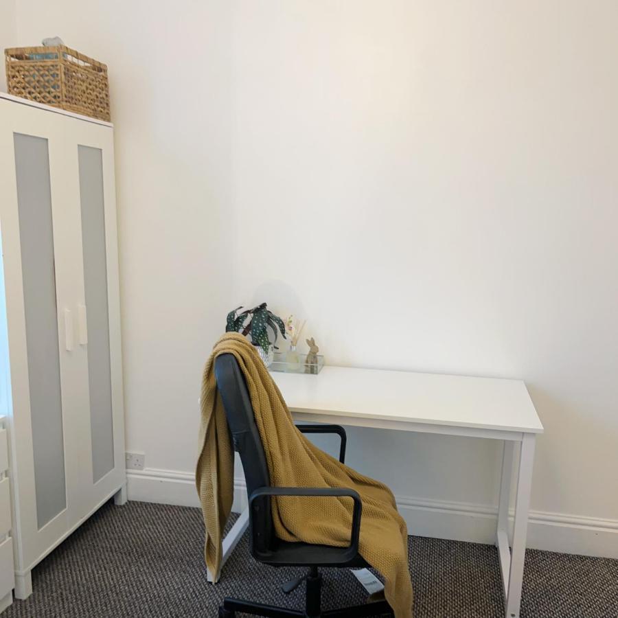 Guest house Monk's Private En-suite Cv1 *