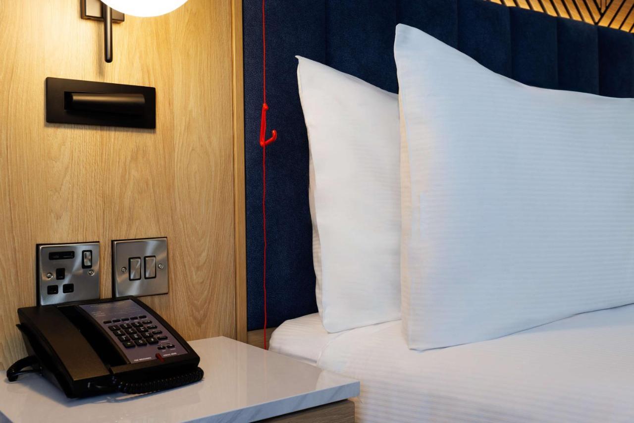 Doubletree By Hilton Hotel