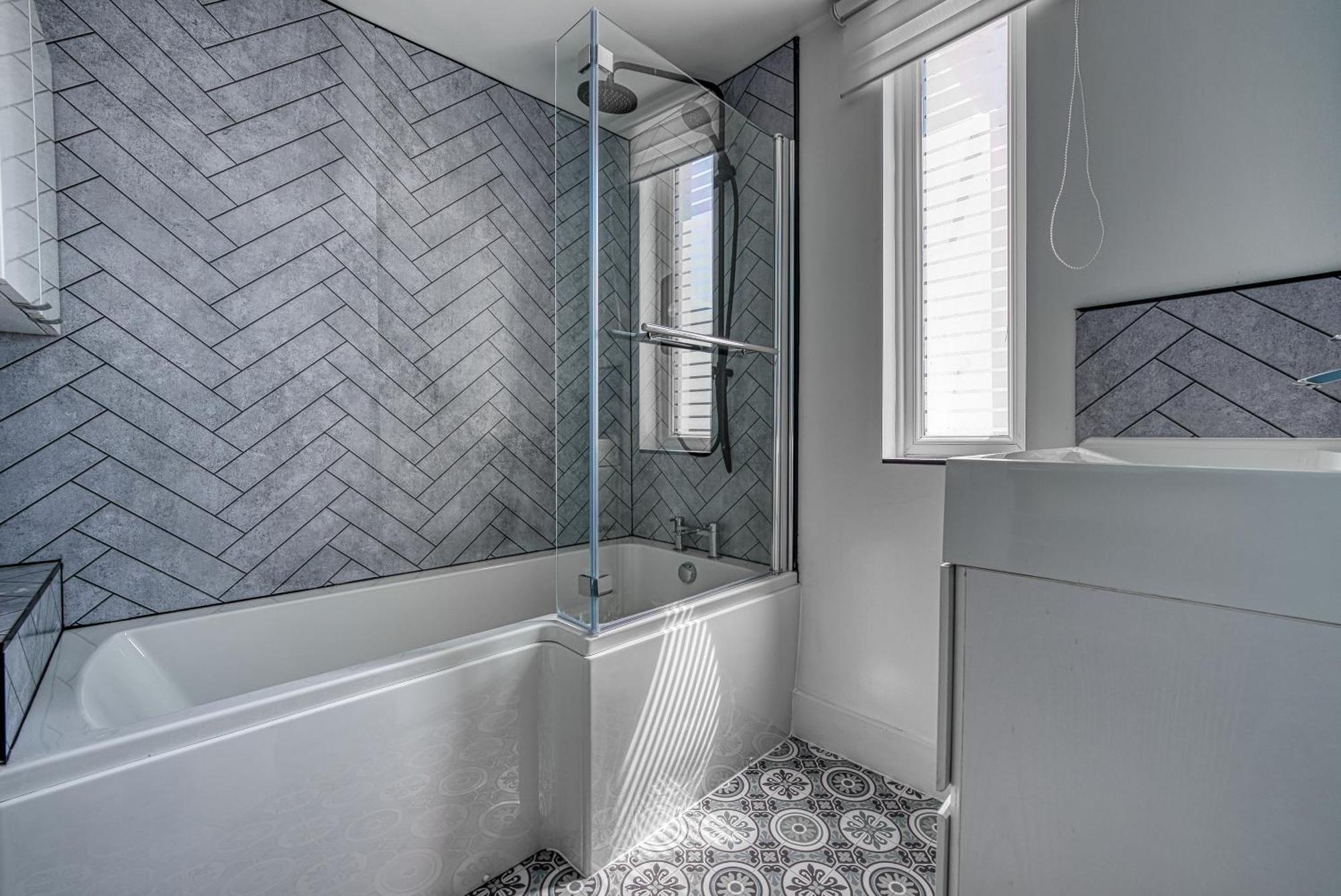 Private Ensuite Coventry