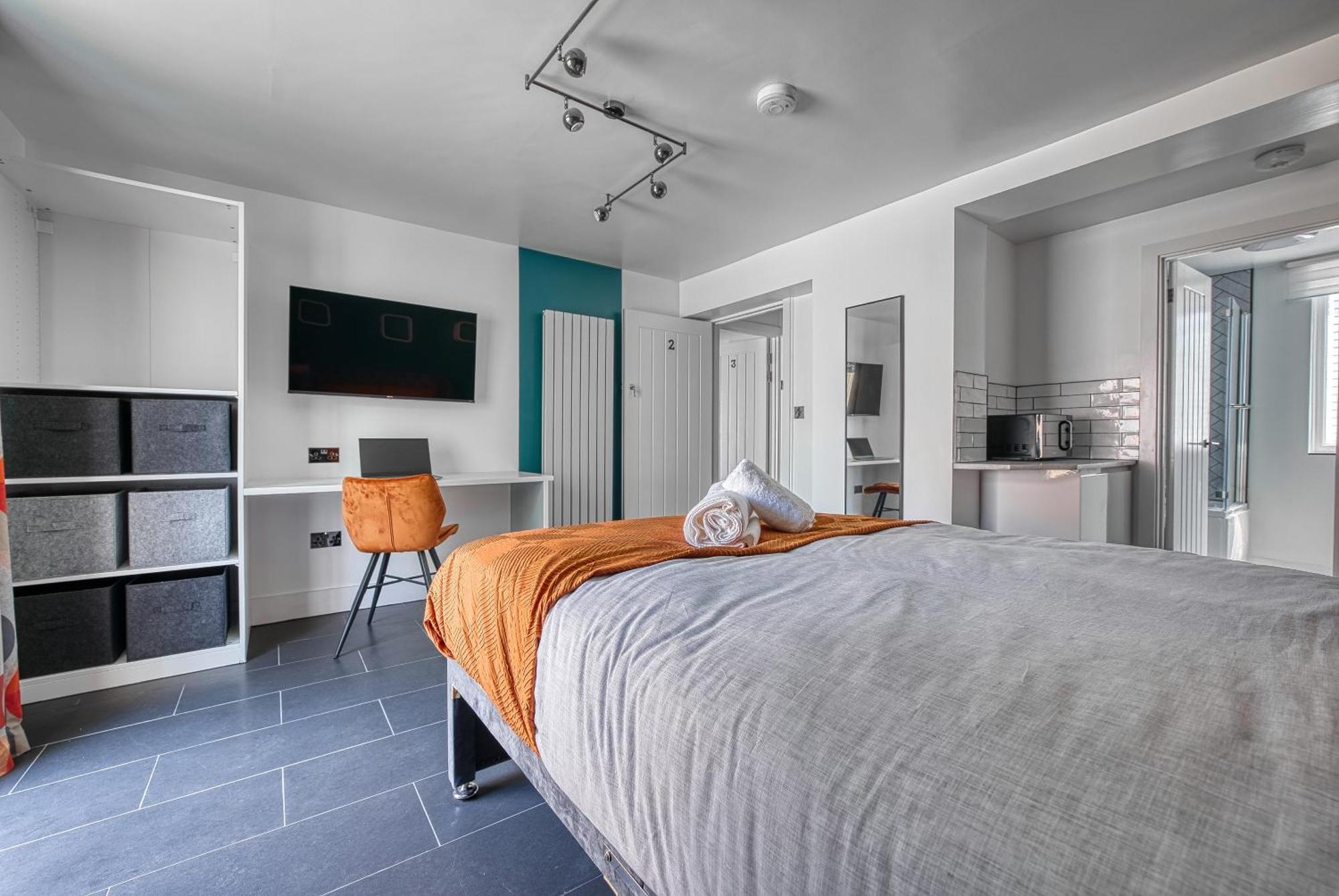 Private Ensuite Guest house Coventry