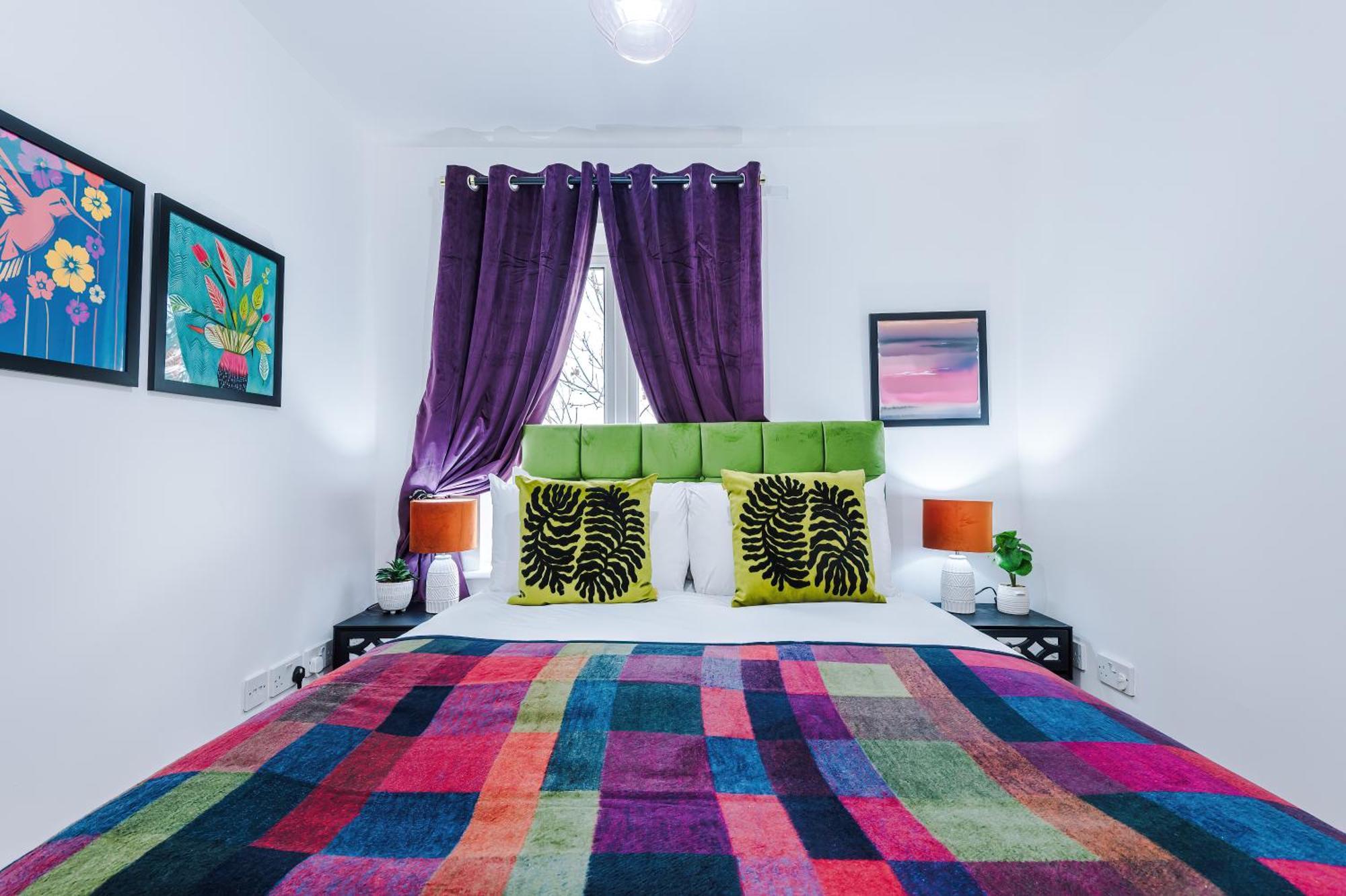 Pinley Place Serviced - Charming 2bed Retreat