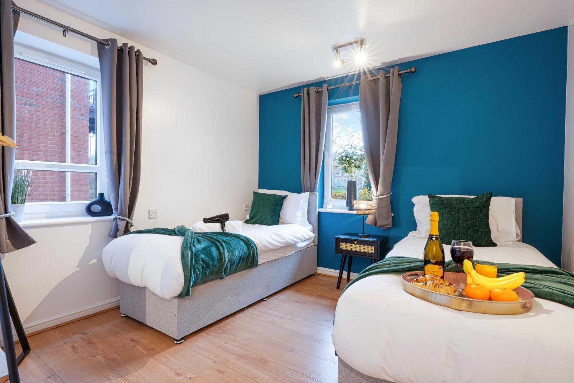 Stylish With Free Parking, Fast Wifi And Smart Tv By Yoko Apartment *