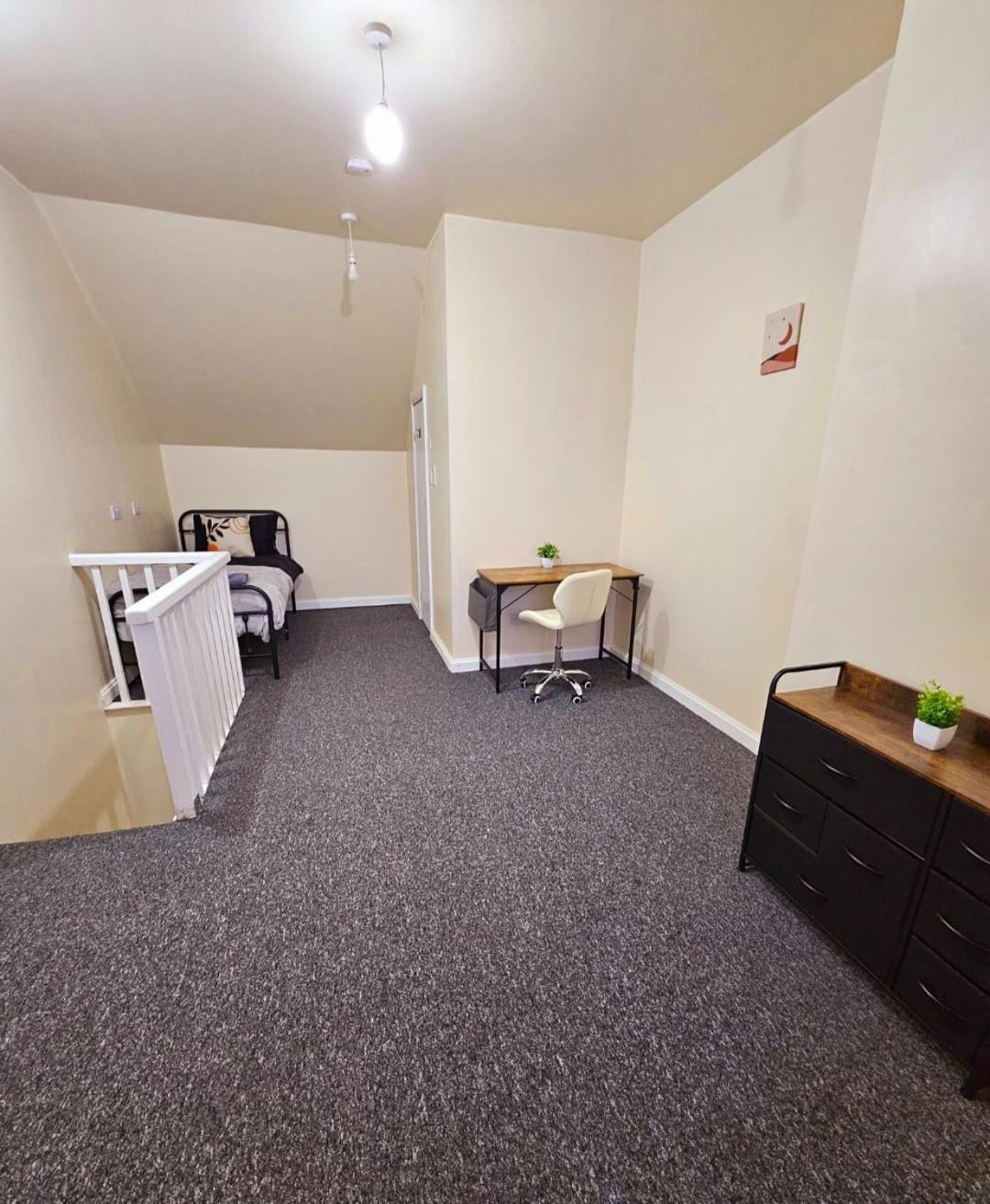Holiday home Spacious Luxury Near Center Free Parking *