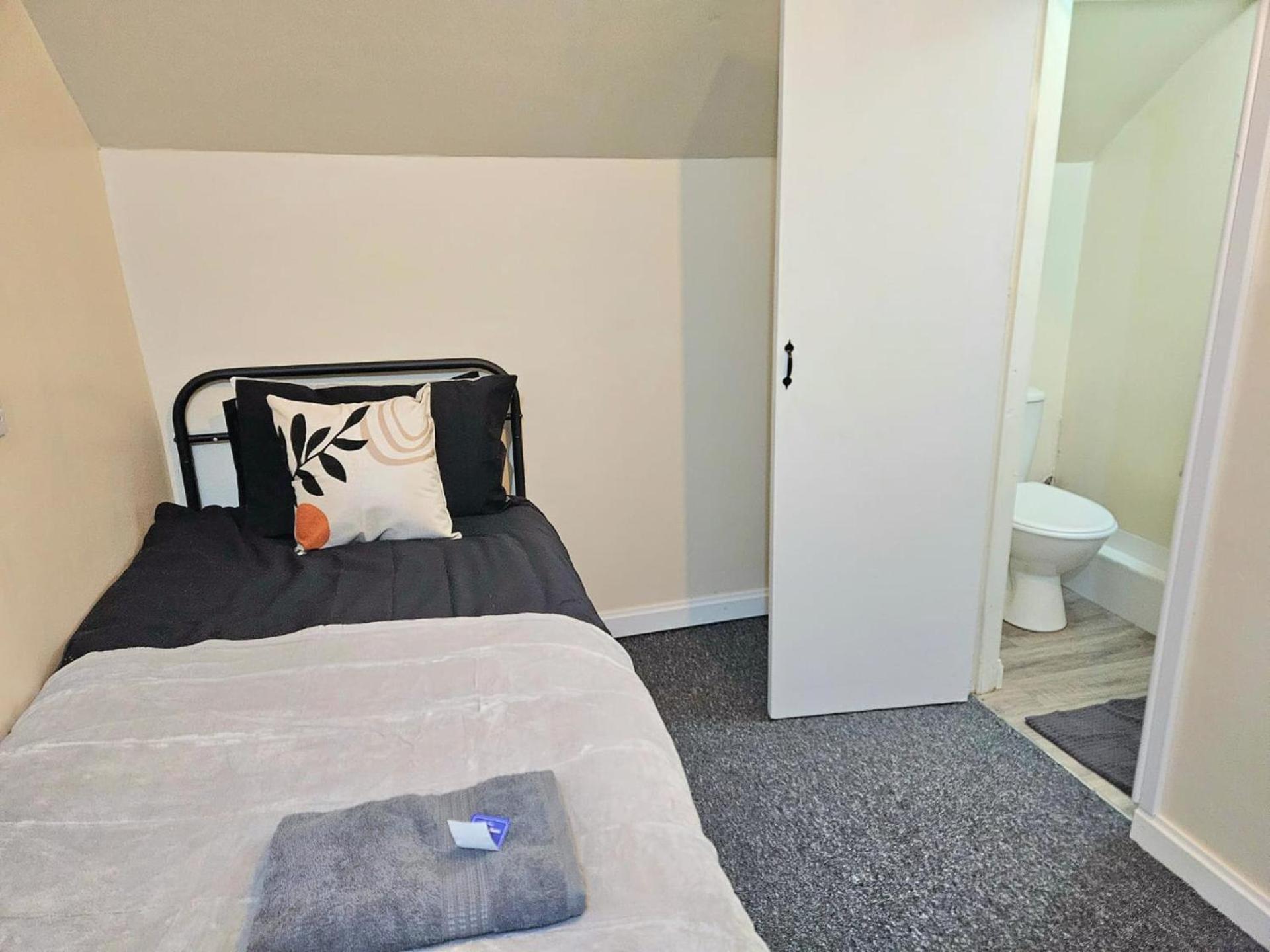 Holiday home Spacious Luxury Near Center Free Parking *
