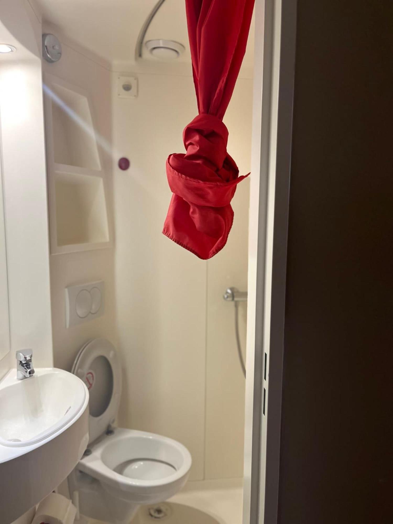 Apartment Student Only In The Heart Of At Market Way Coventry