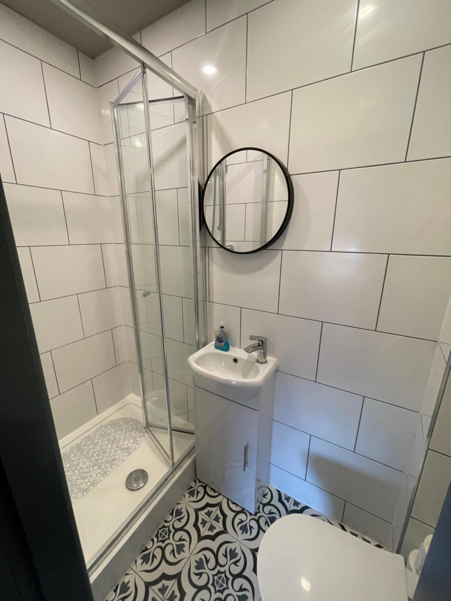Cv1 - Short & Long Term No.6 Apartamento Coventry