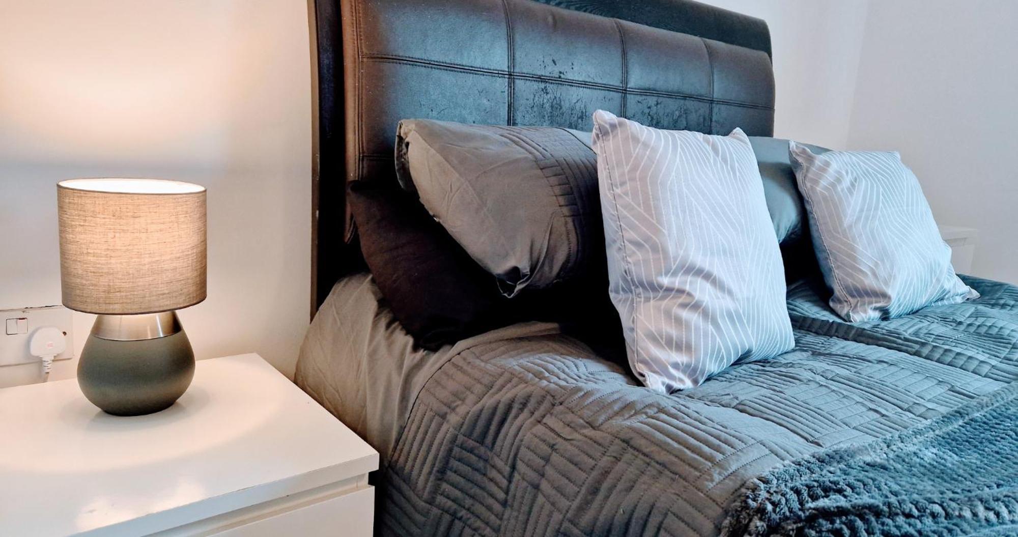 Business & Leisure Centre 2 Bed En-suite With Free Parking And Netflix Apartment *