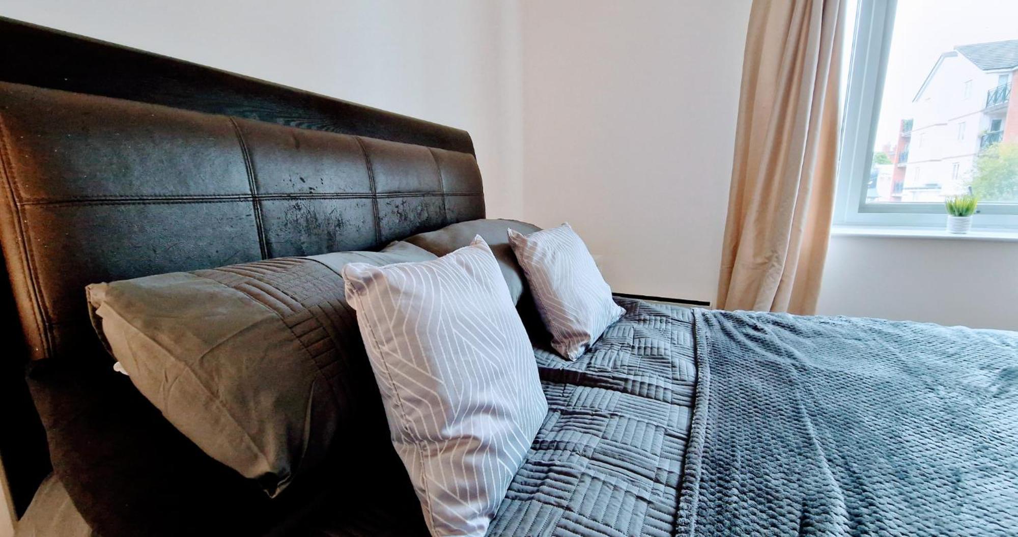 Business & Leisure Centre 2 Bed En-suite With Free Parking And Netflix Apartment Coventry