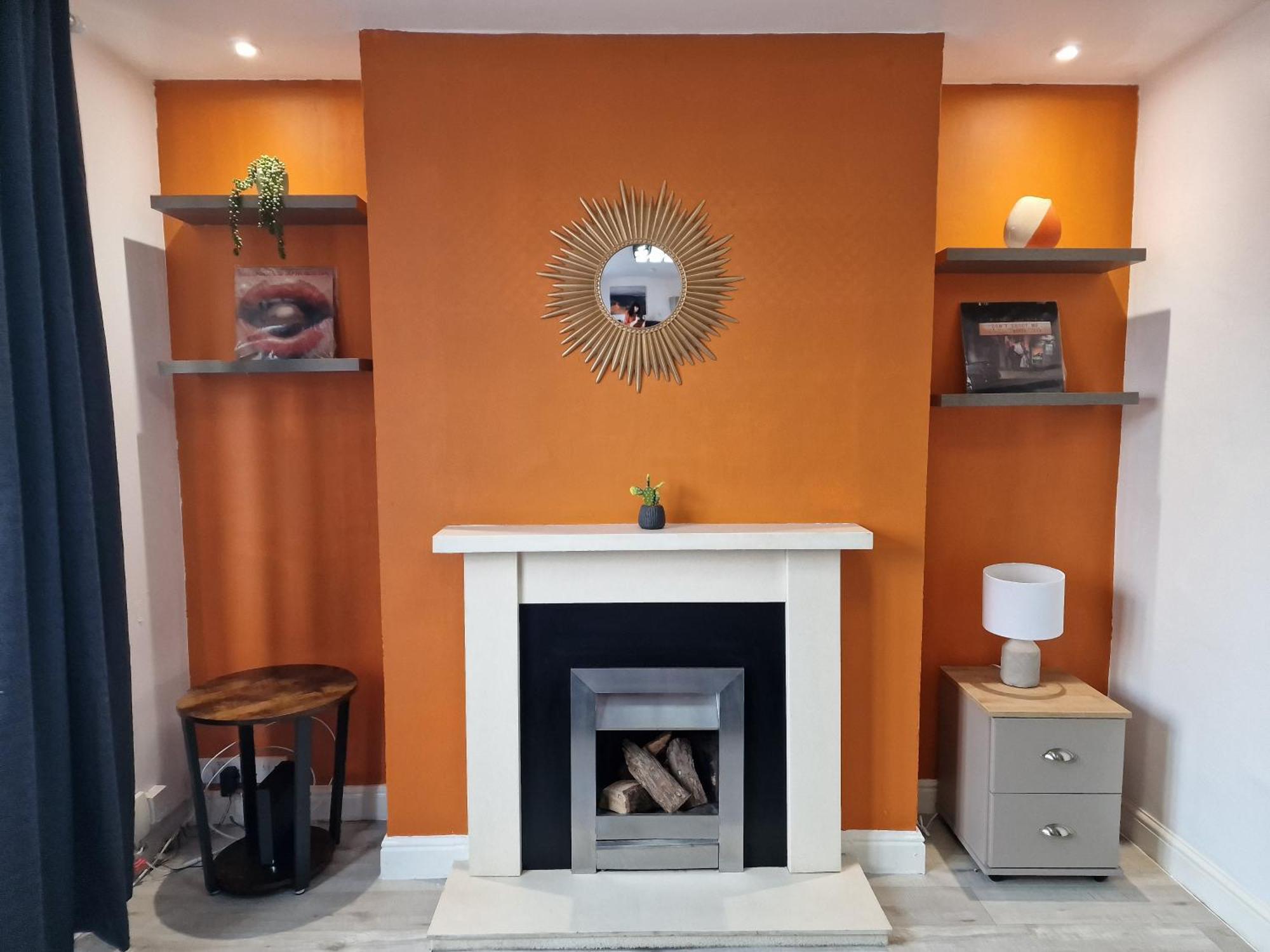 Modern 4-bed House With Garden & Parking * Coventry