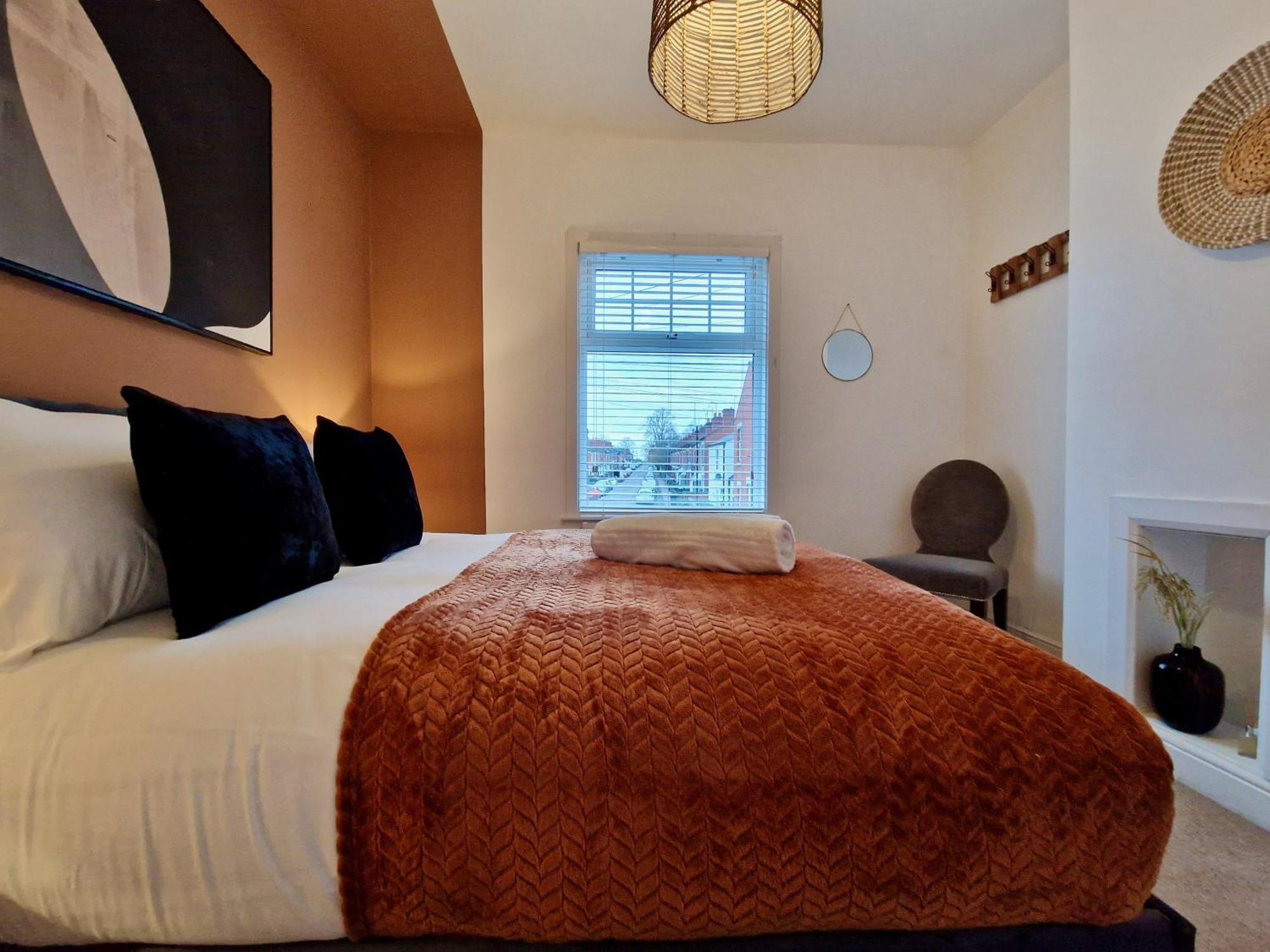 Holiday home Cosy Luxury Next To Centre With Free Parking And Garden - Contractors & Relocators *