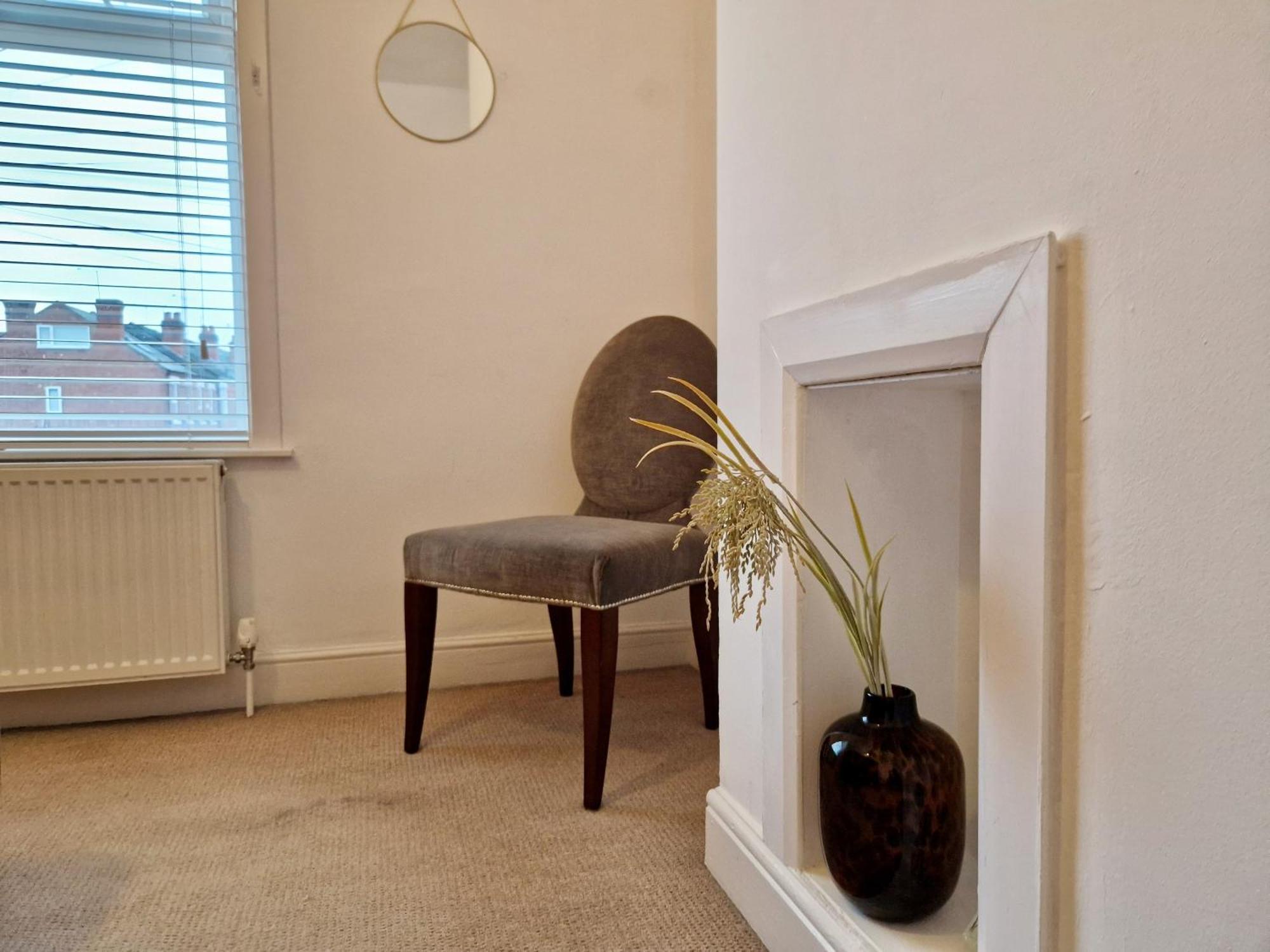 Holiday home Cosy Luxury Next To Centre With Free Parking And Garden - Contractors & Relocators