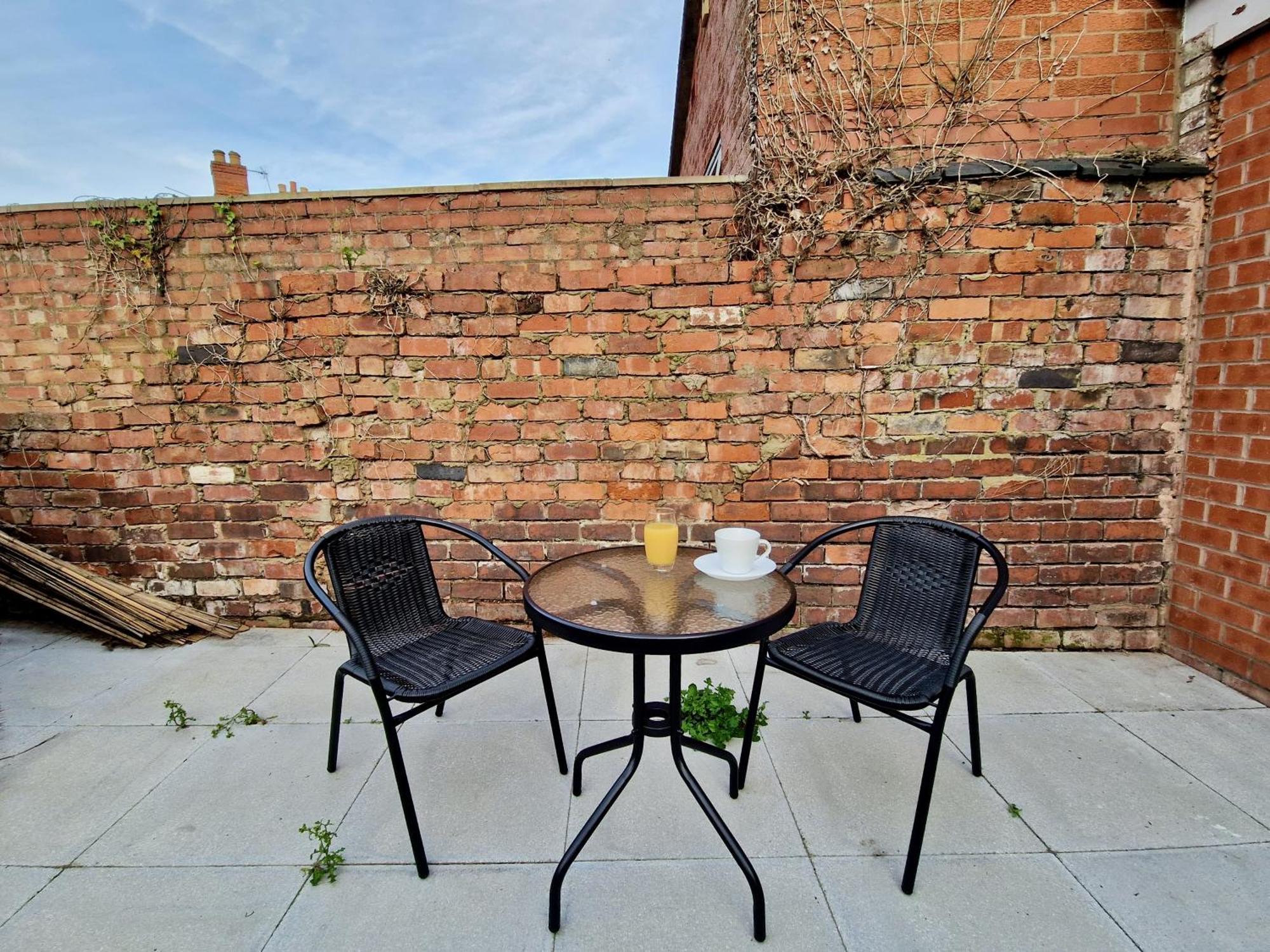 Centre Serviced House: Private With Ensuite & Parking Coventry