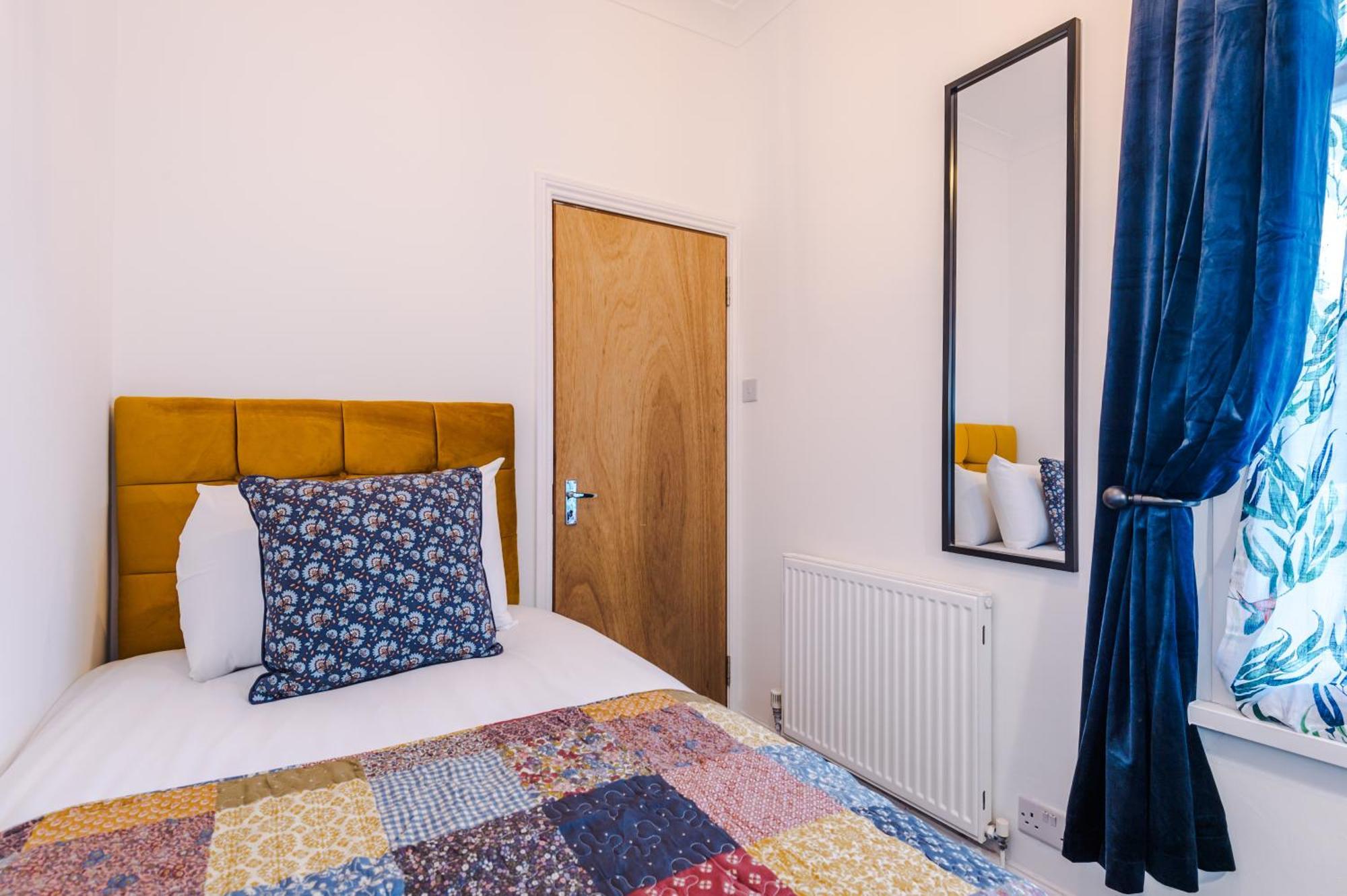 Casa de férias Foxton House Stylish 3bed Retreat - Walk To Coventry's Delights *