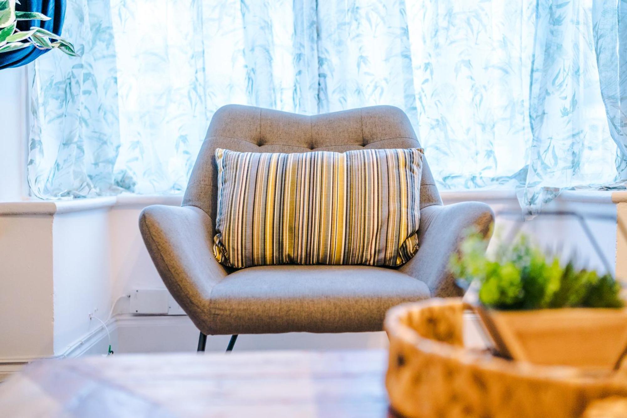 Foxton House Stylish 3bed Retreat - Walk To Coventry's Delights Coventry
