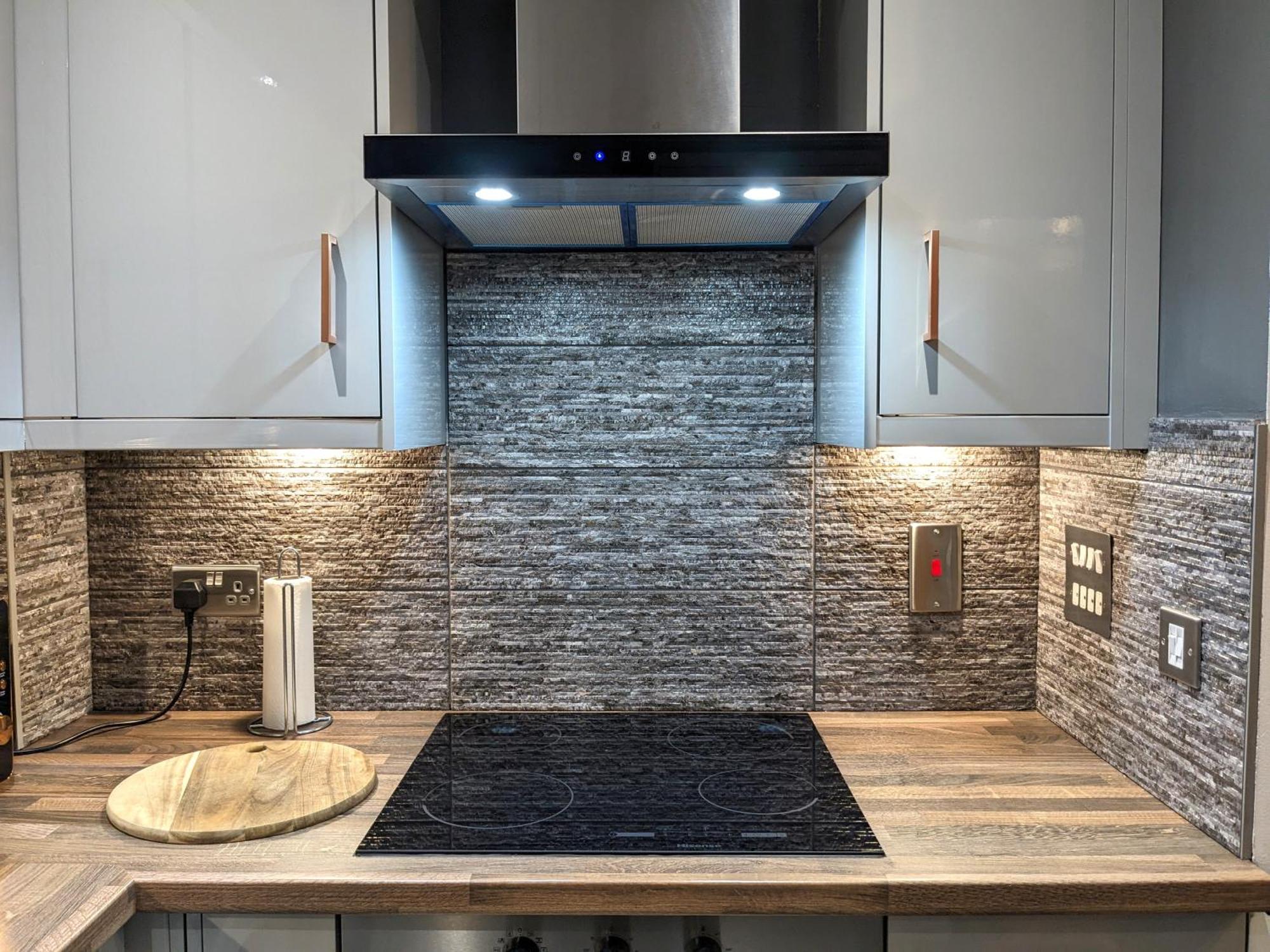 Gorgeous Modernised Centre Apartment