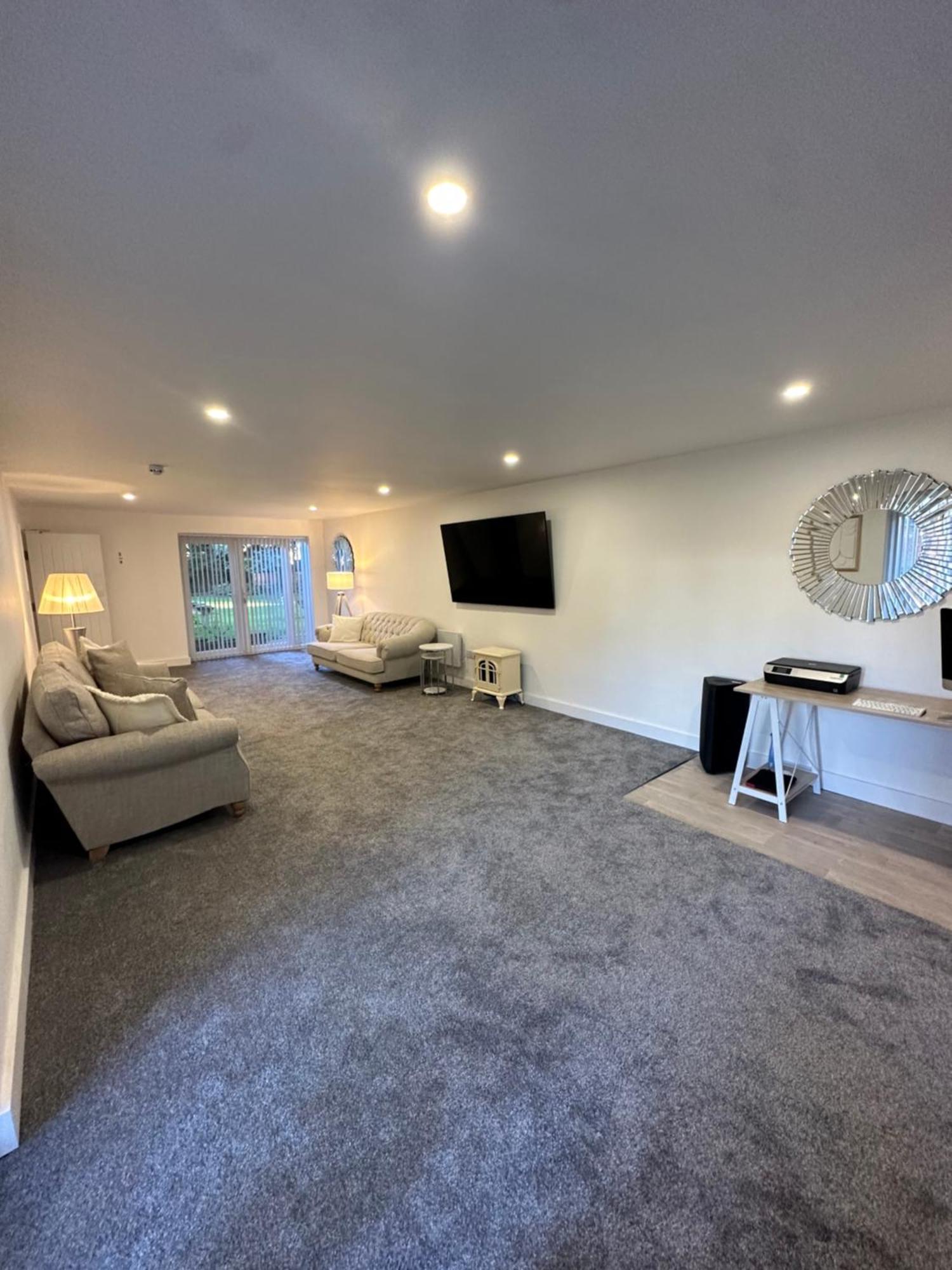 Selborne Off Road Gated Parking * Coventry