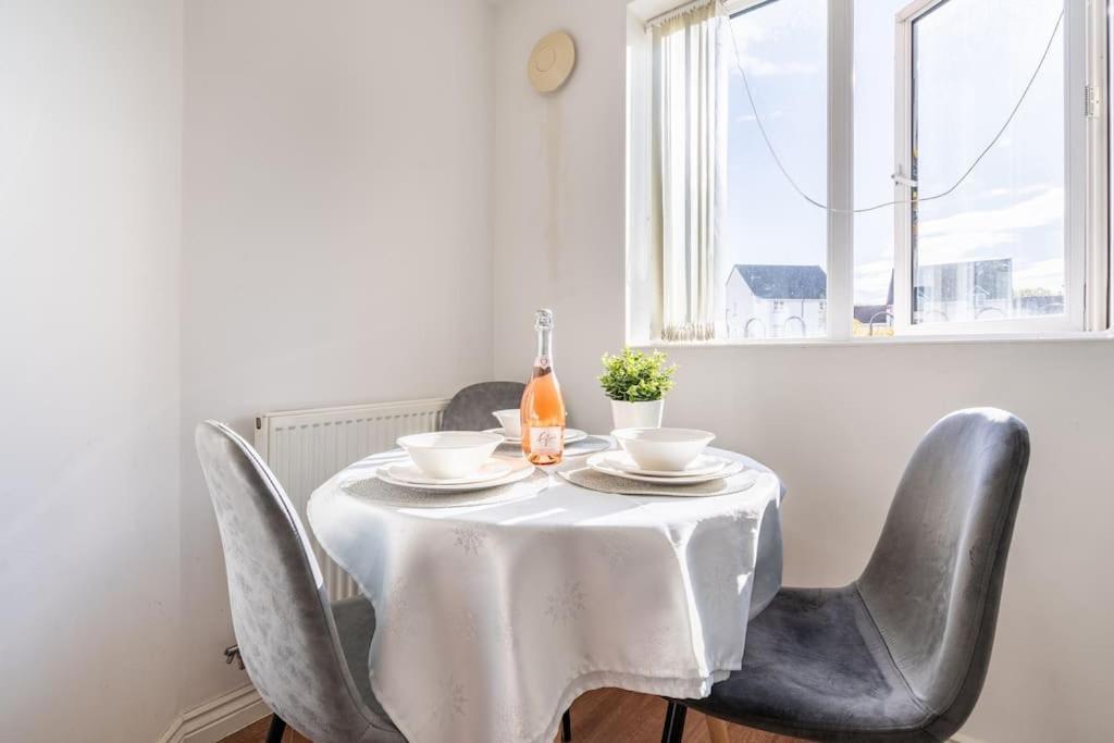 Grenadier House Apartamento Coventry