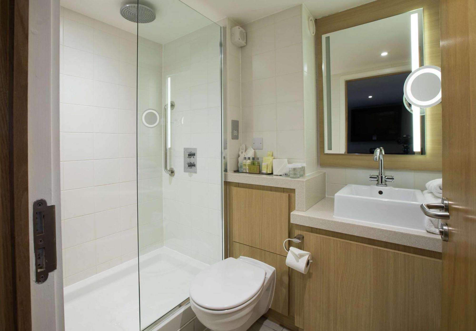 Doubletree By Hilton Building Society Arena