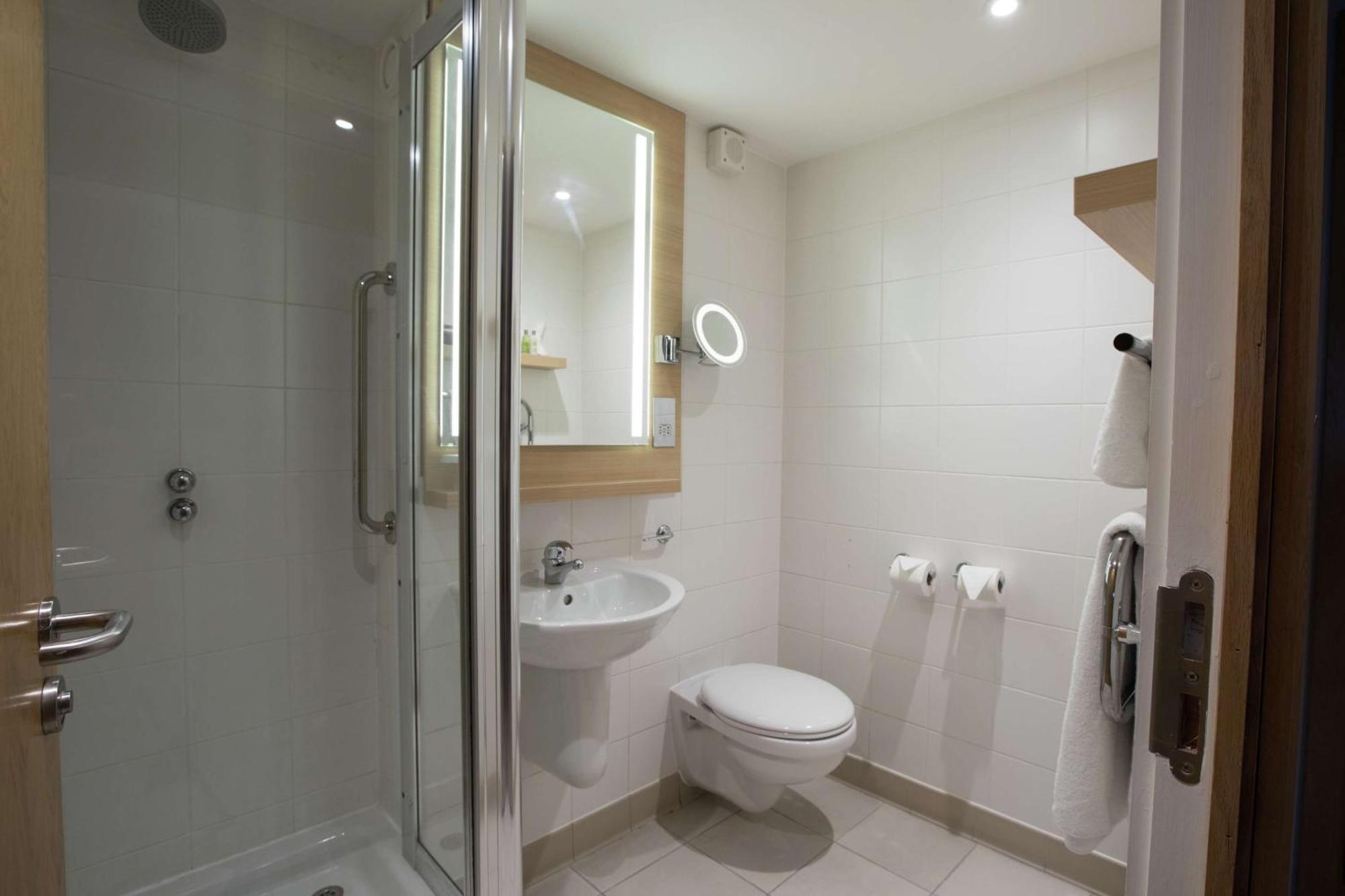 Hotel Doubletree By Hilton Building Society Arena Coventry