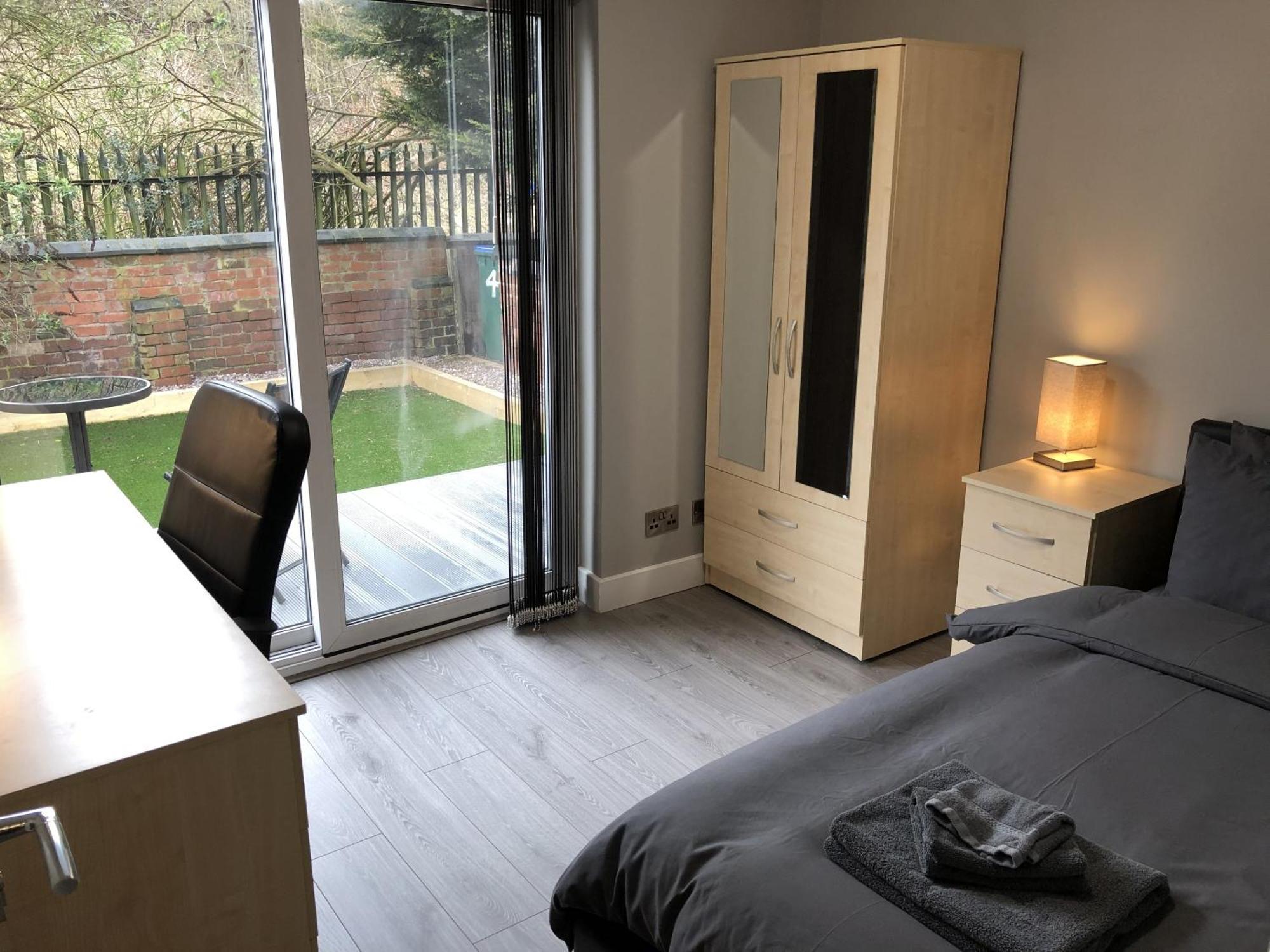 Executive Or Large Family 5-bed House - Hosted By Hutch Lifestyle Casa de férias Coventry