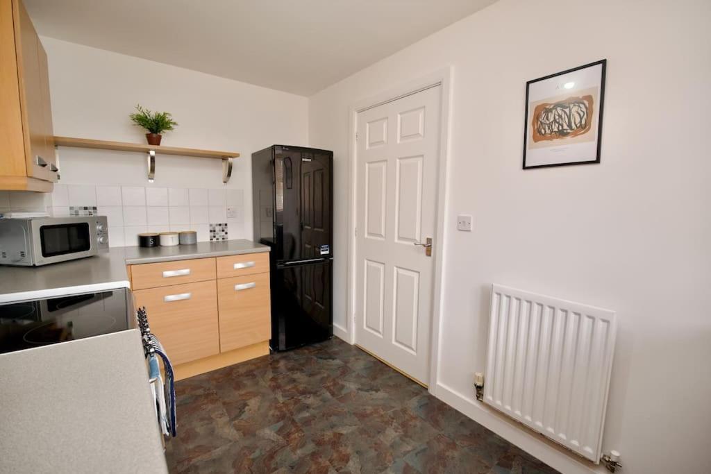 Holiday home 2bed Haven - Coventry's Hidden Gem With Free Parking, Sky Tv & Netflix Coventry
