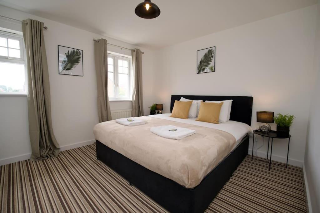 2bed Haven - Coventry's Hidden Gem With Free Parking, Sky Tv & Netflix * Coventry