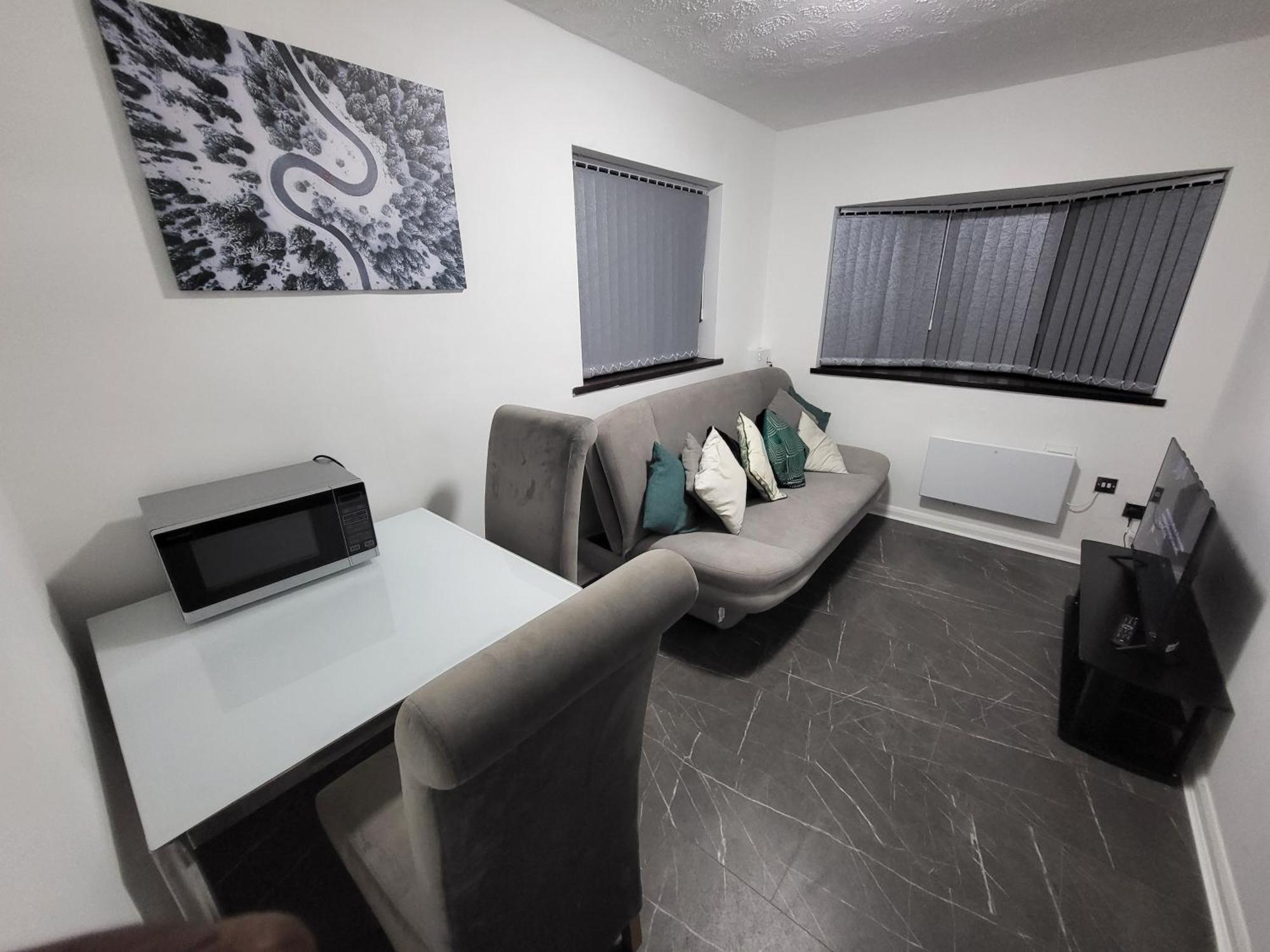 Blackhorse Long Term Guest house *