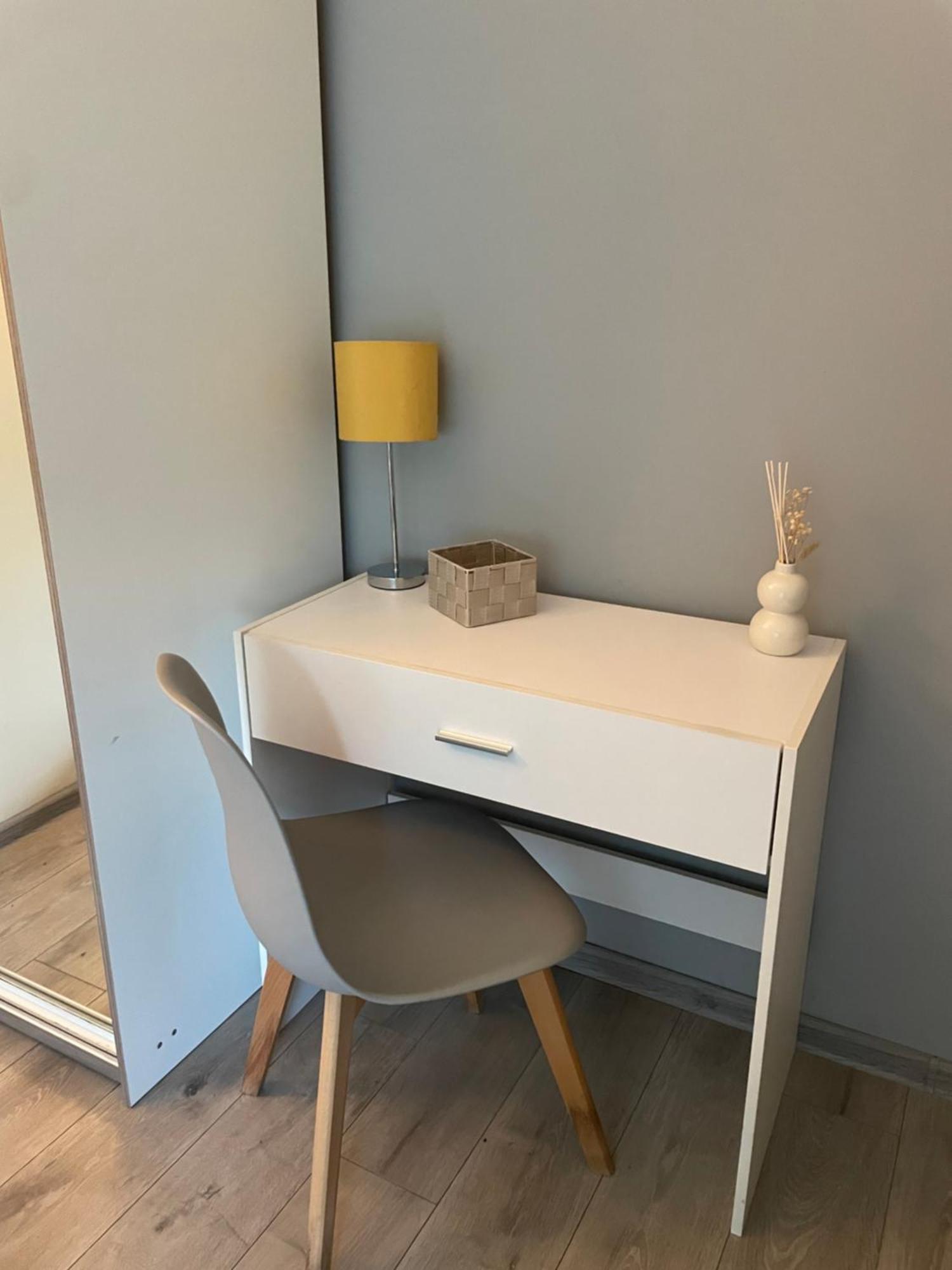 Stunning Spacious One Bedroom Haven Hospedagem domiciliar Coventry