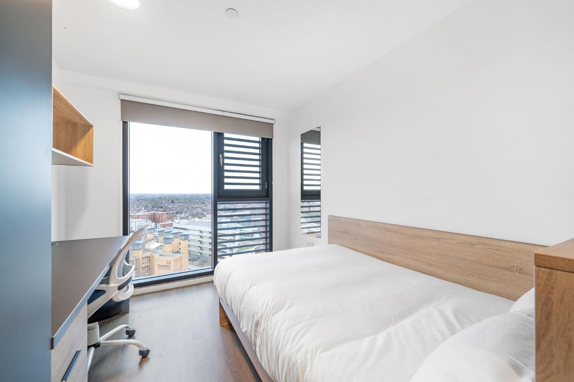 Canvas Arundel House: Private & Shared Kitchen In *