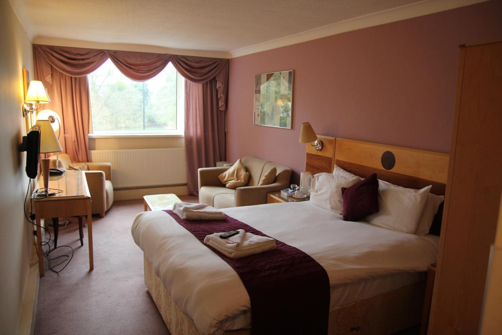 Hotel Hylands 2*