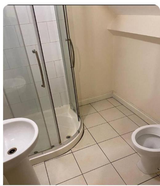 In Cv1 Fargo Village With Private Bathroom * Coventry