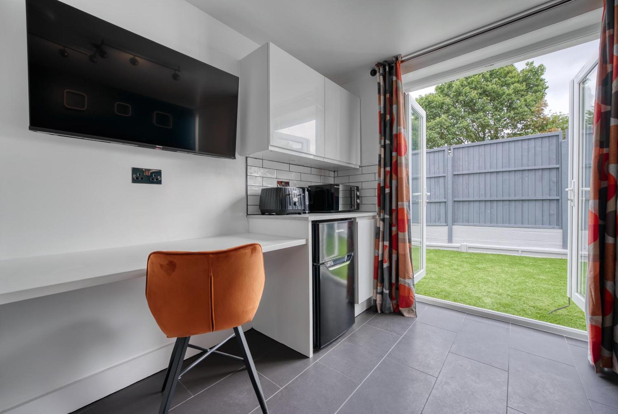Private Ensuite Guest house Coventry