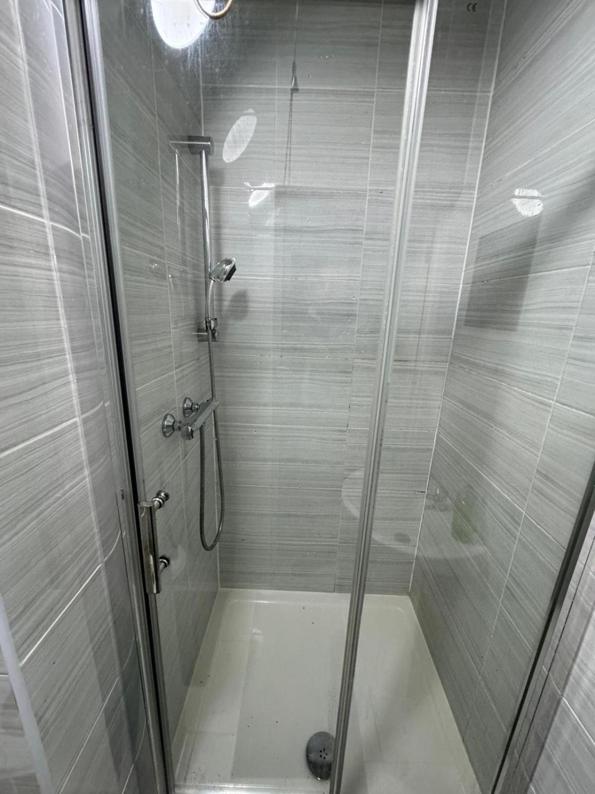 Deluxe Ensuite Double With Ensuite Coventry