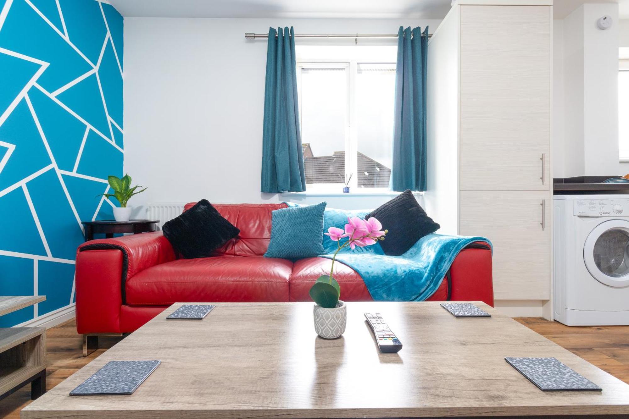 2-br Executive En-suite By Mbiz * Coventry