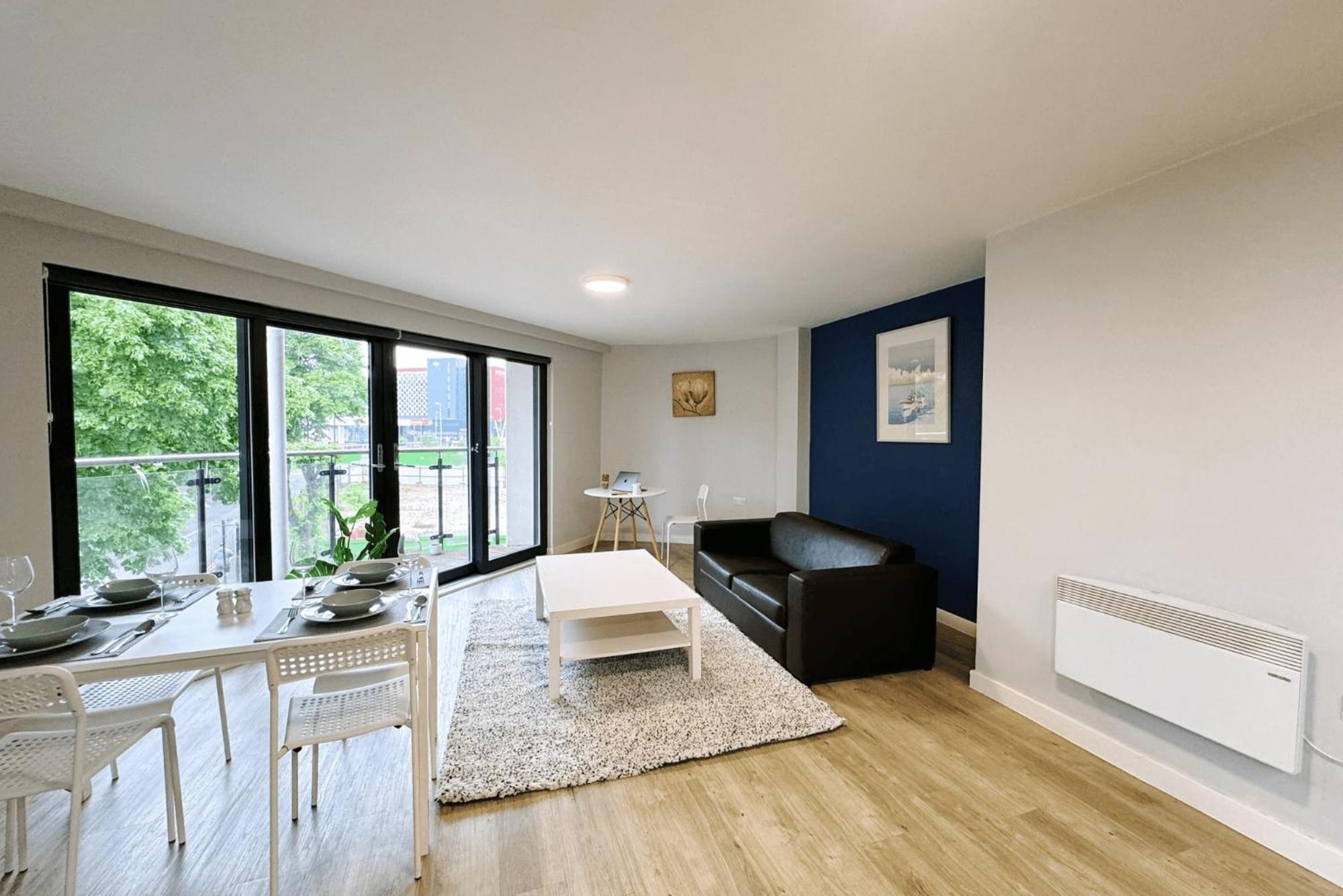 Bright And Modern And At Manor Park Court