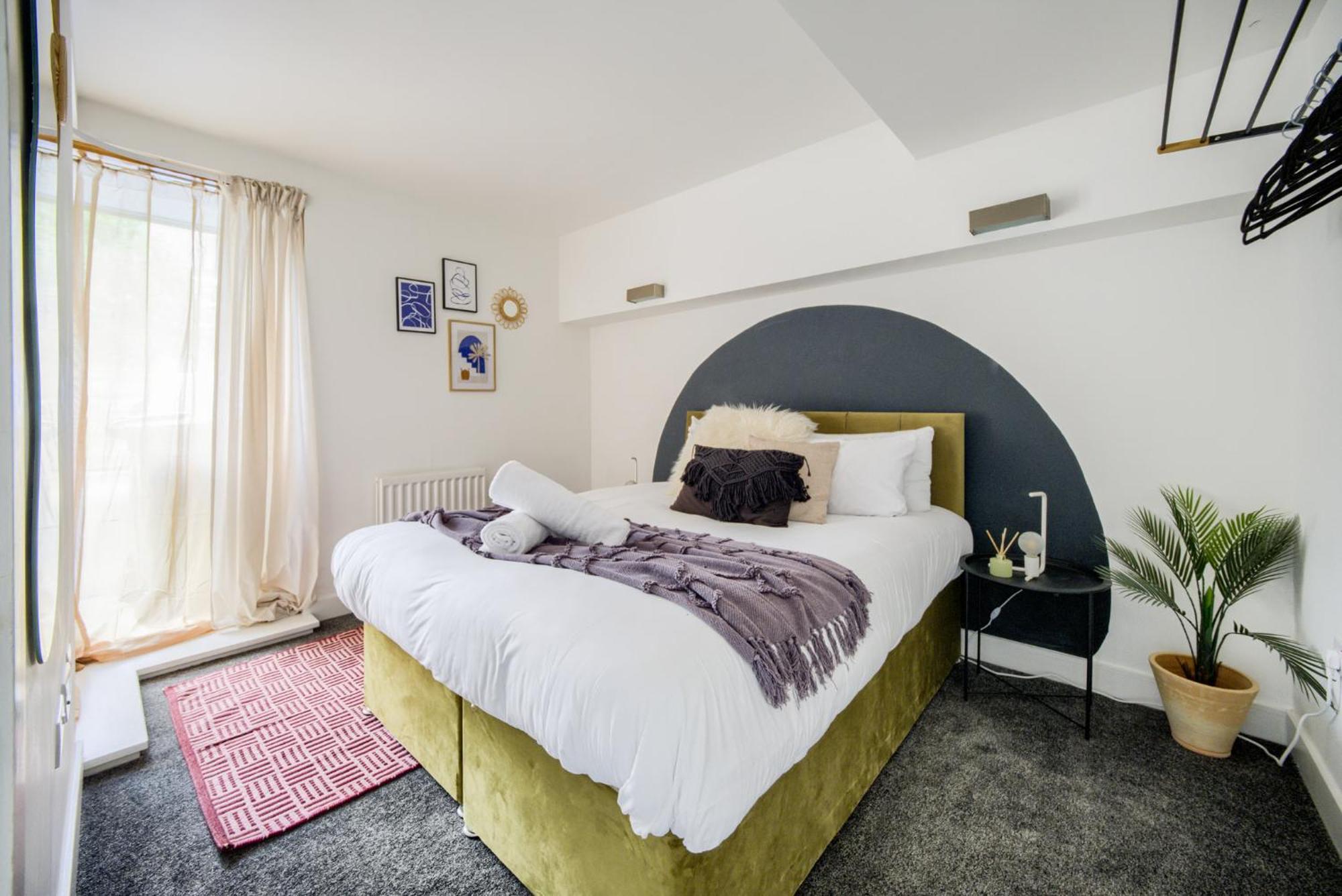 Large 4-bed Townhouse By Empower Homes