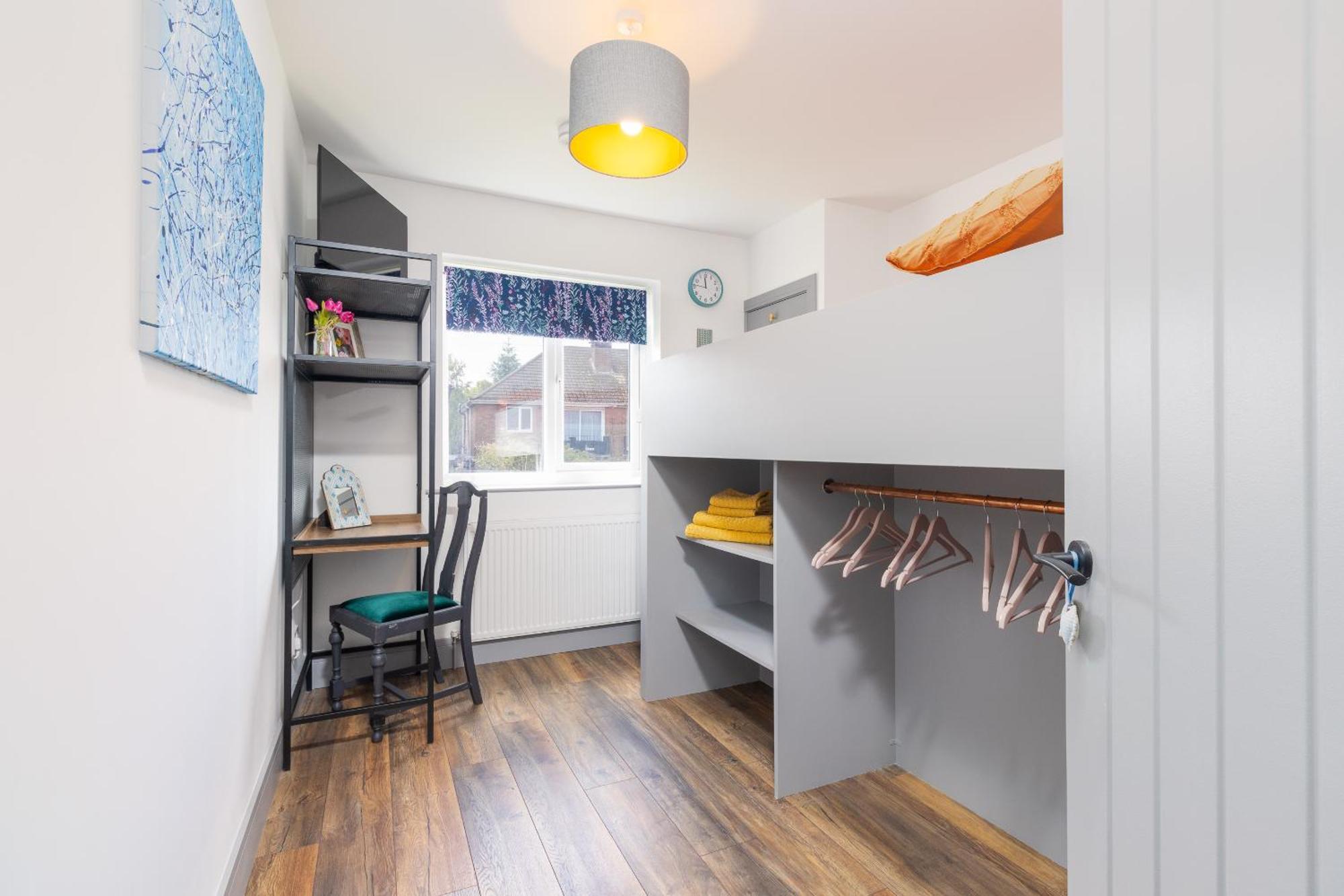 Apartment Maisonette With Balcony, Free Parking And Wi-fi *