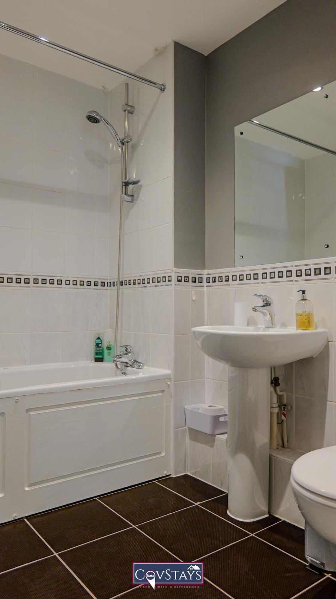 Triumph House: 3-bed Apartamento