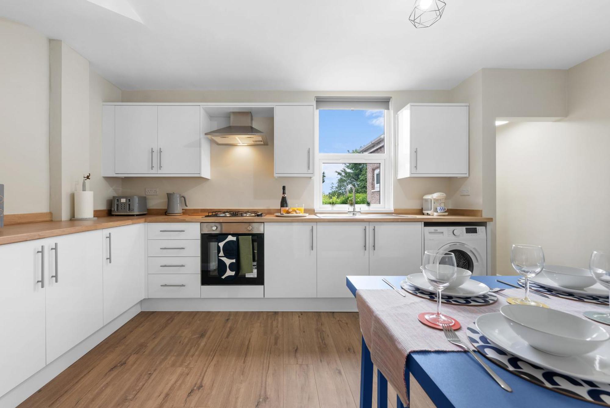 Holiday home Warwick Uni-modern 3 Bed House Free Parking, Wifi, Garden