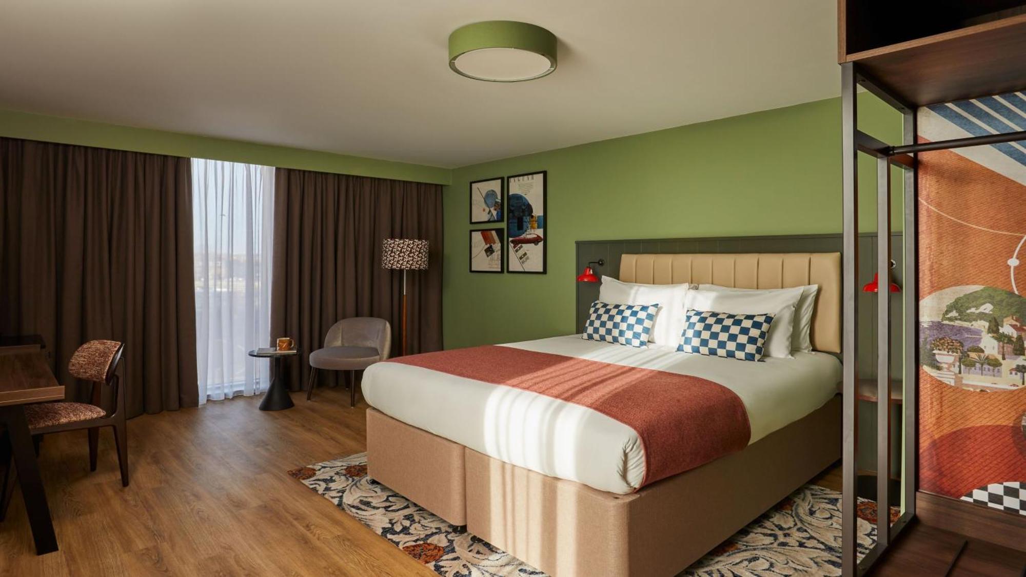 Indigo By Ihg Hotel 4*
