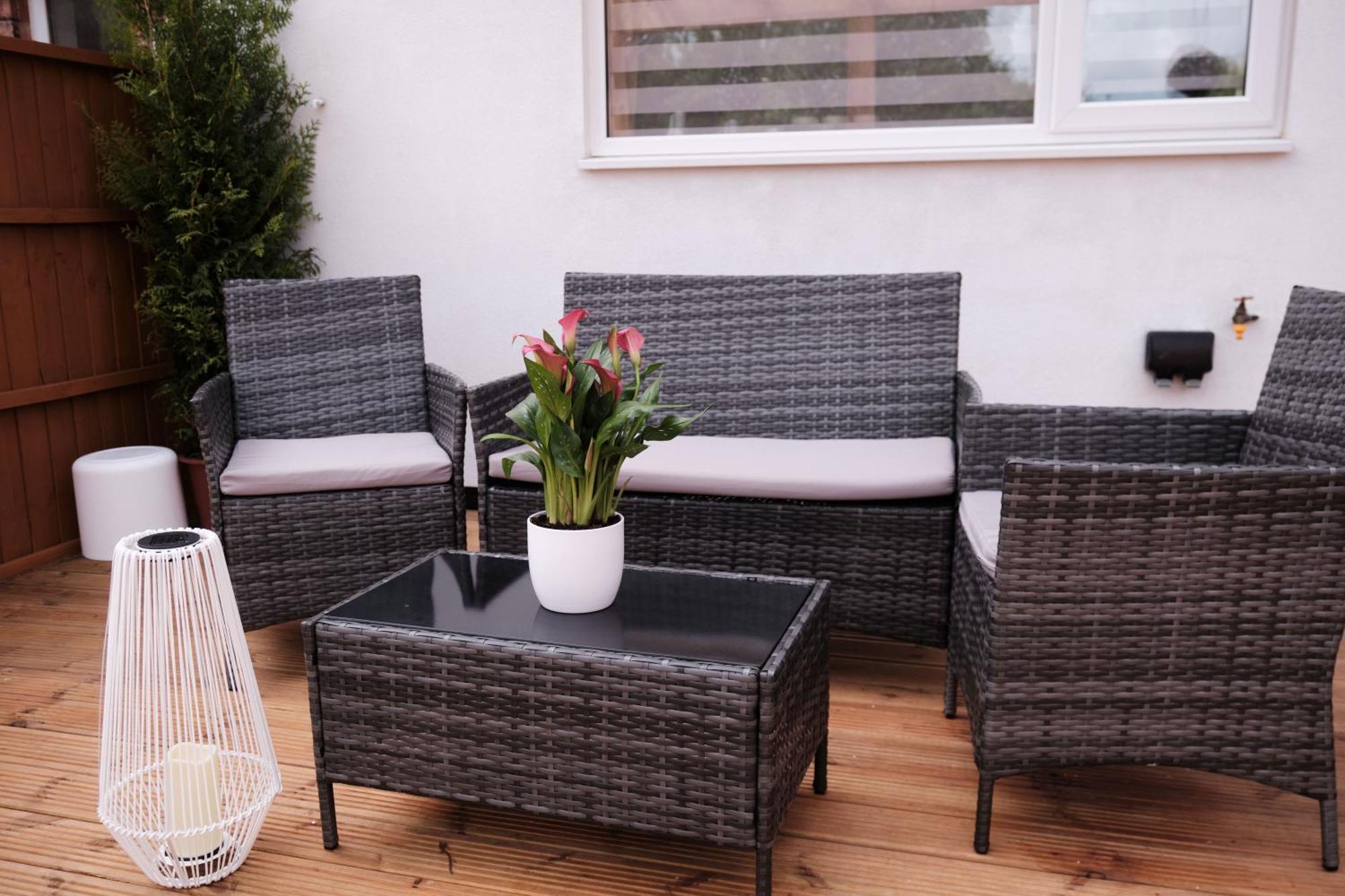 Luxury In Near Building Society Arena And Arena Shopping Park Holiday home