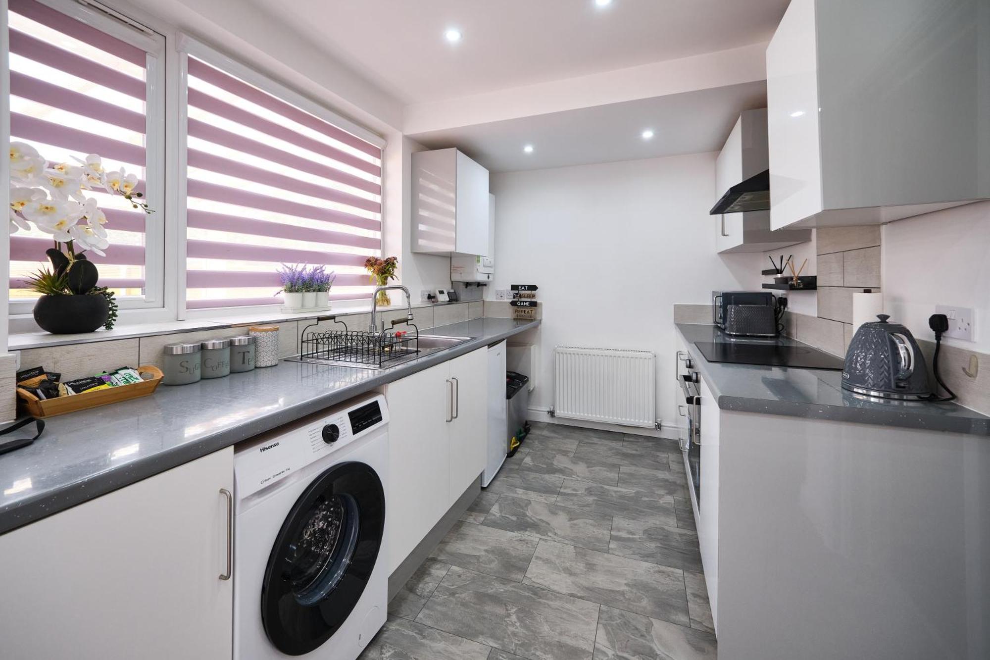 Holiday home Luxury In Near Building Society Arena And Arena Shopping Park *