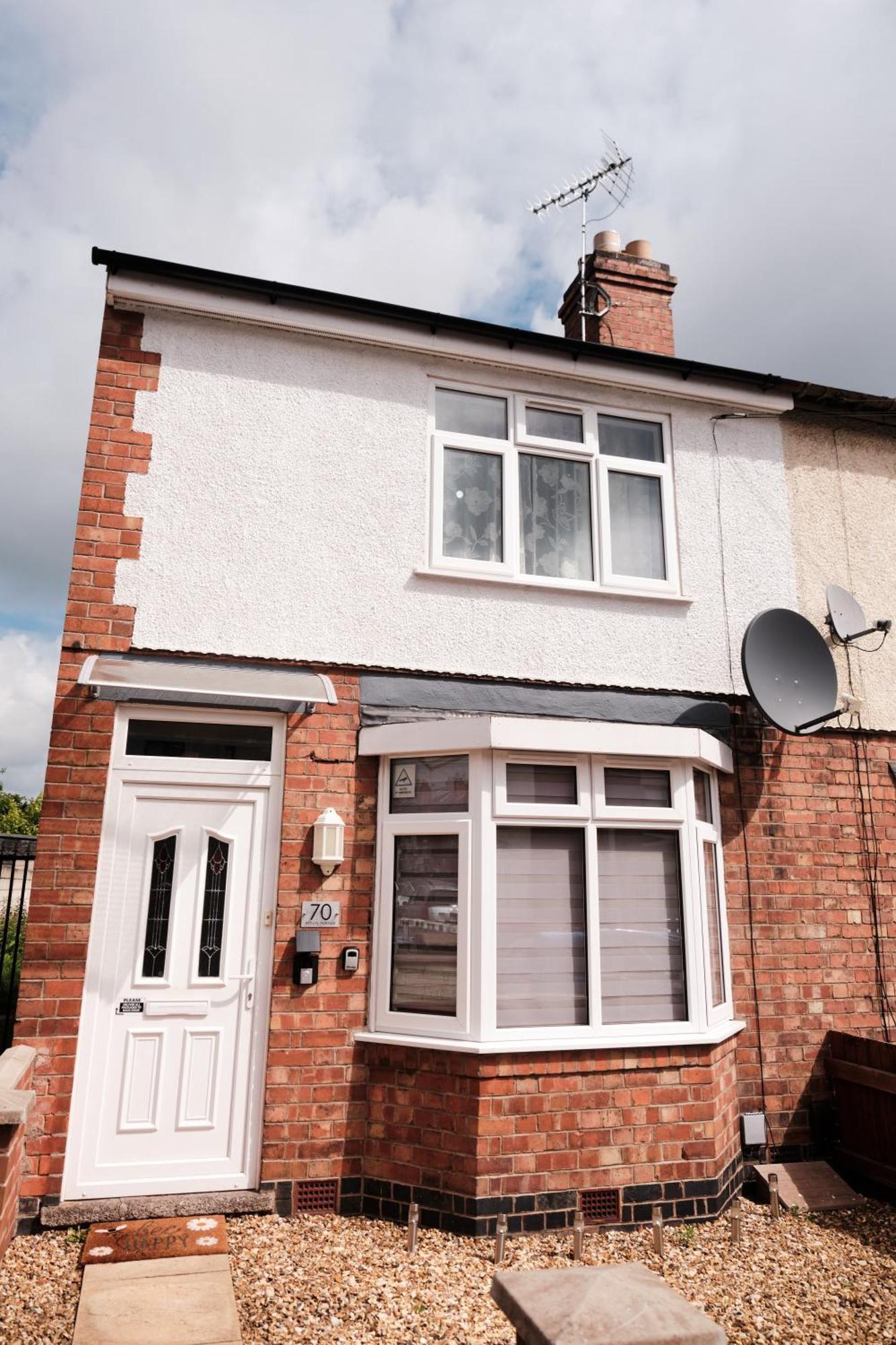 Luxury In Near Building Society Arena And Arena Shopping Park * Coventry