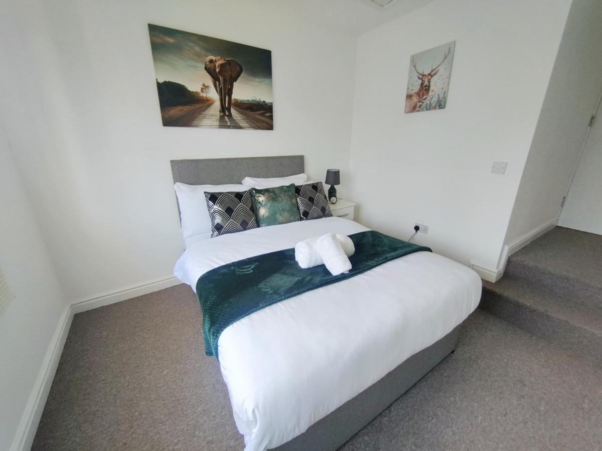 Comfort 5-bedroom Holiday home Coventry