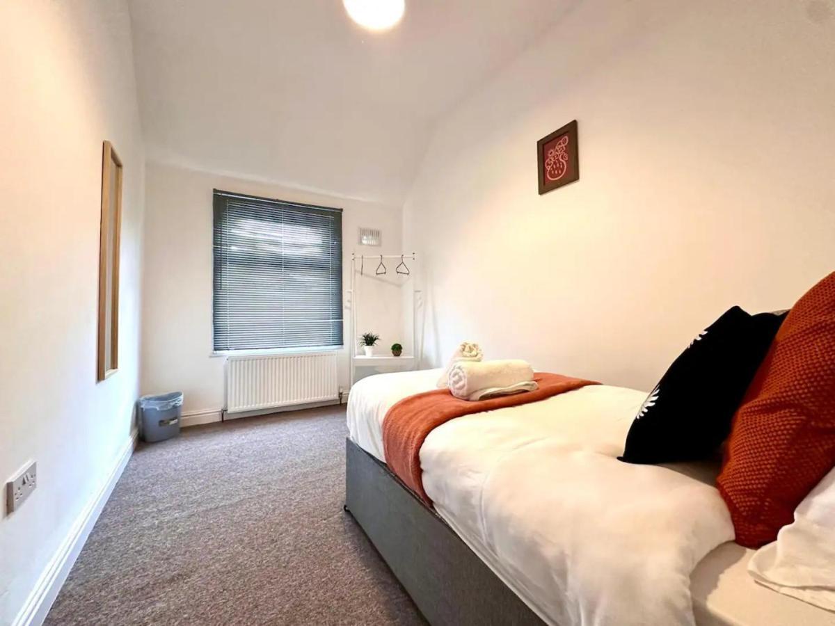 Comfort 5-bedroom Holiday home *