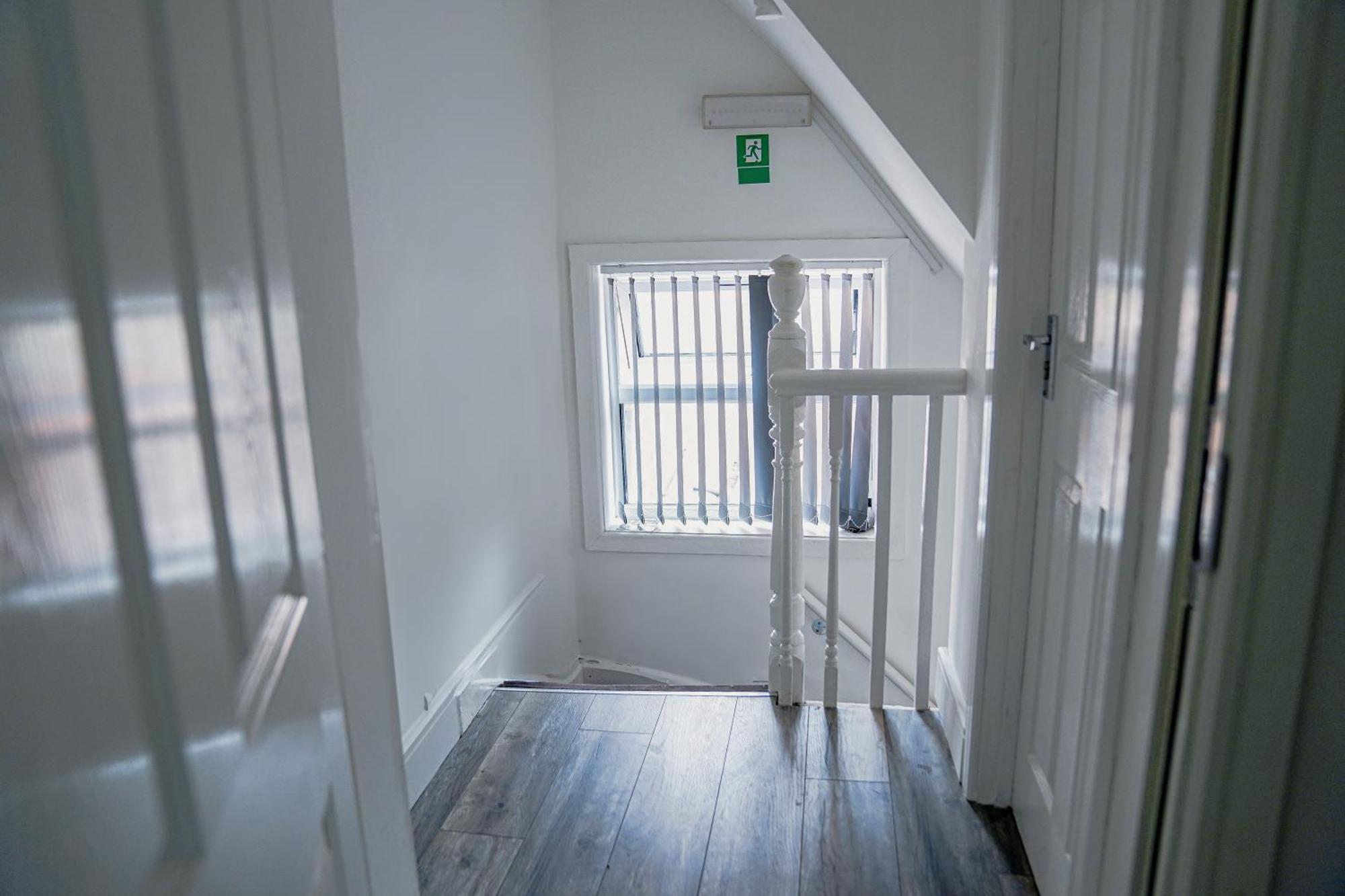 Hiltop 2bed Apartment, Near Centre, Sleeps 4 With Parking Apartamento