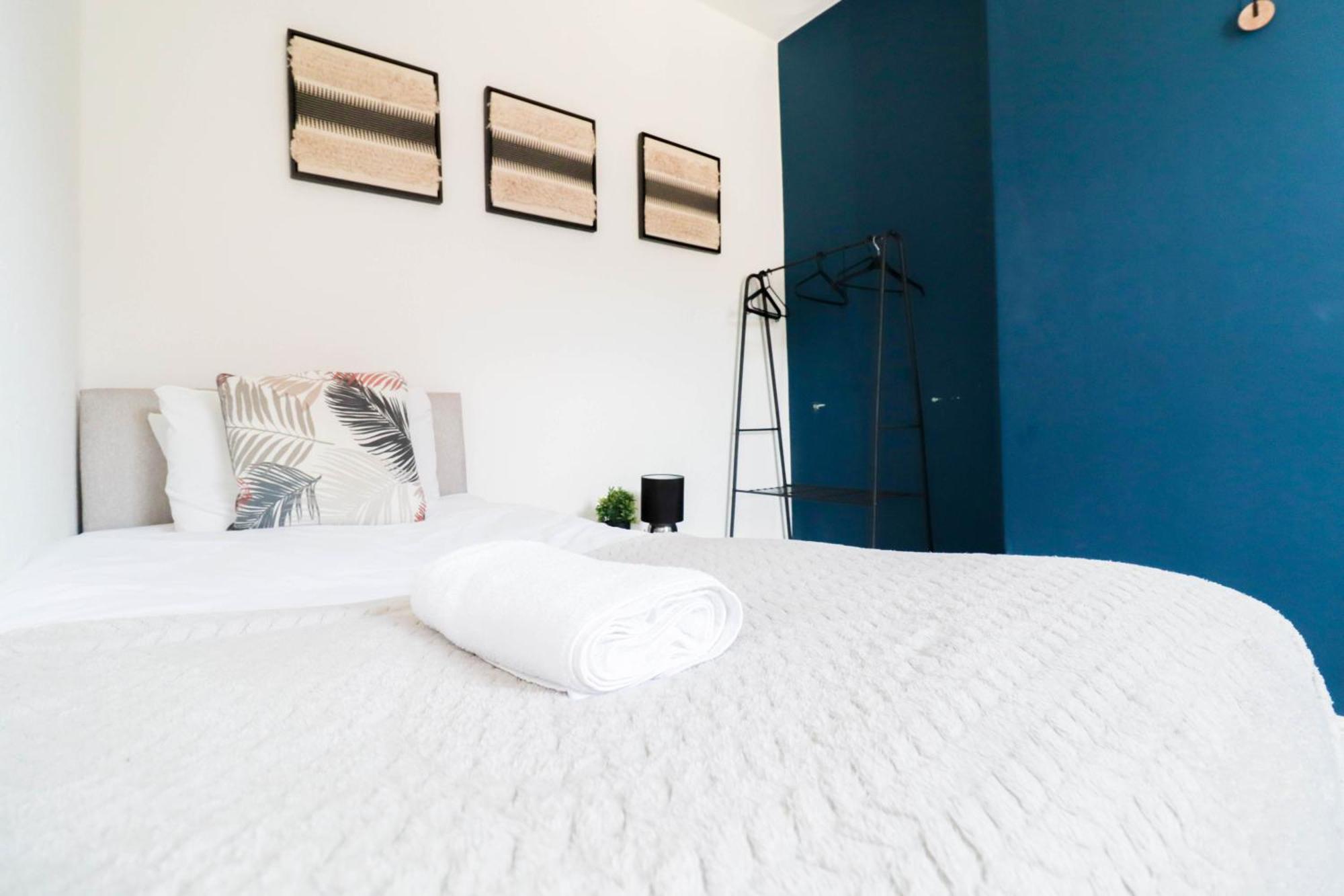 Apartment Prime 4-Bedroom House In The Heart Of The City Coventry