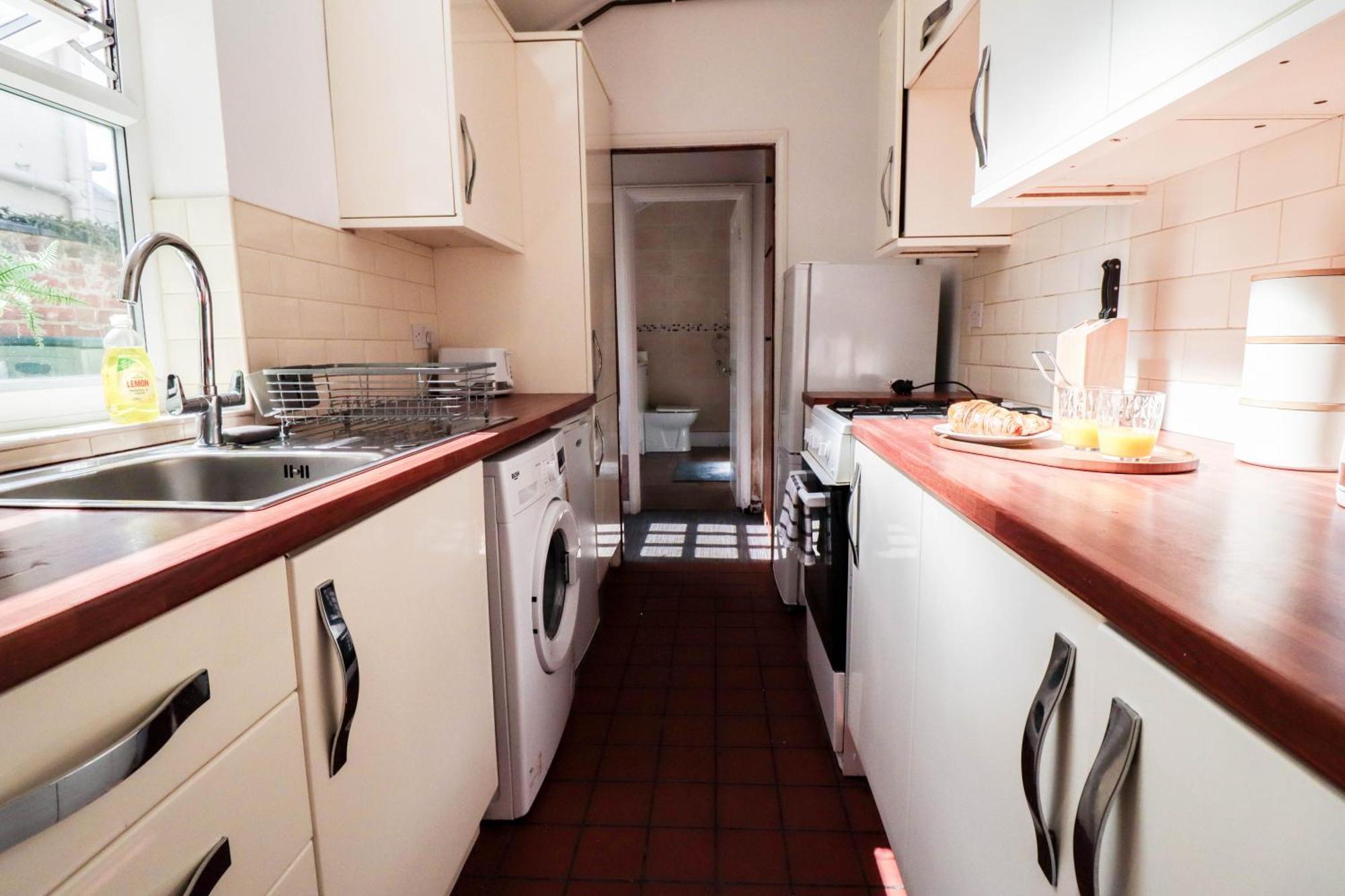Prime 4-Bedroom House In The Heart Of The City